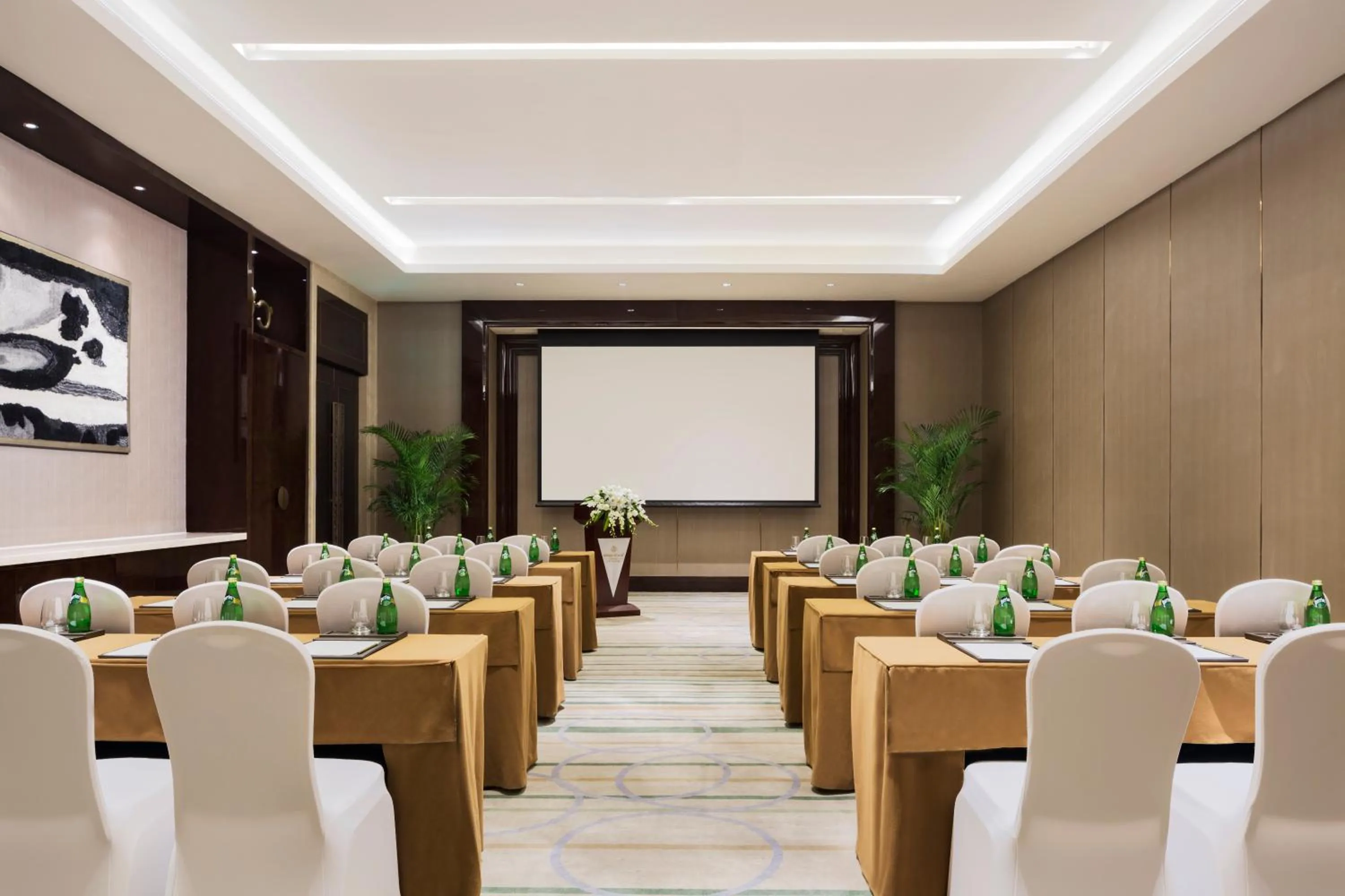 Meeting/conference room in Wanda Realm Dandong