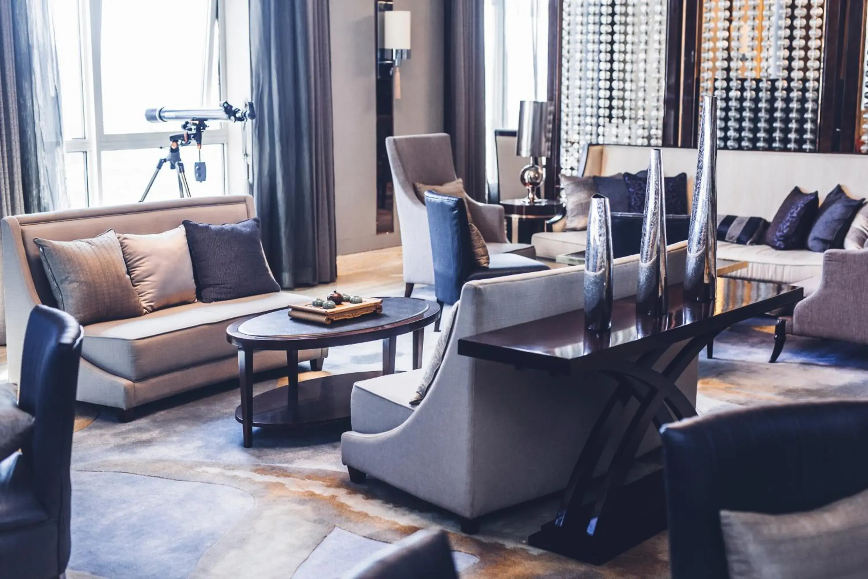 Lounge or bar in Wanda Realm Dandong Lounge or bar in Wanda Realm Dandong