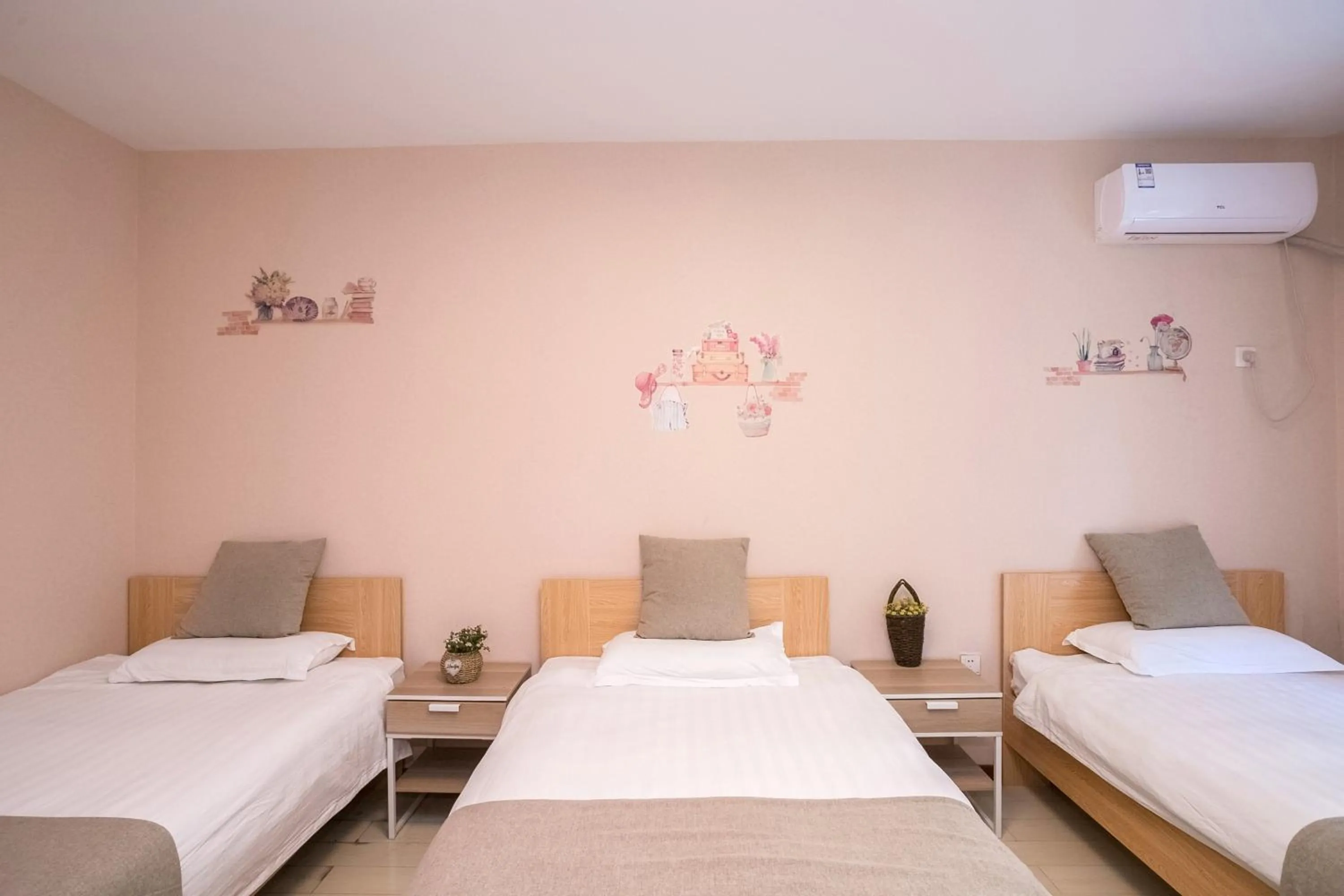 Bedroom, Bed in Harbin Hash International Youth Hostel Harbin West Station