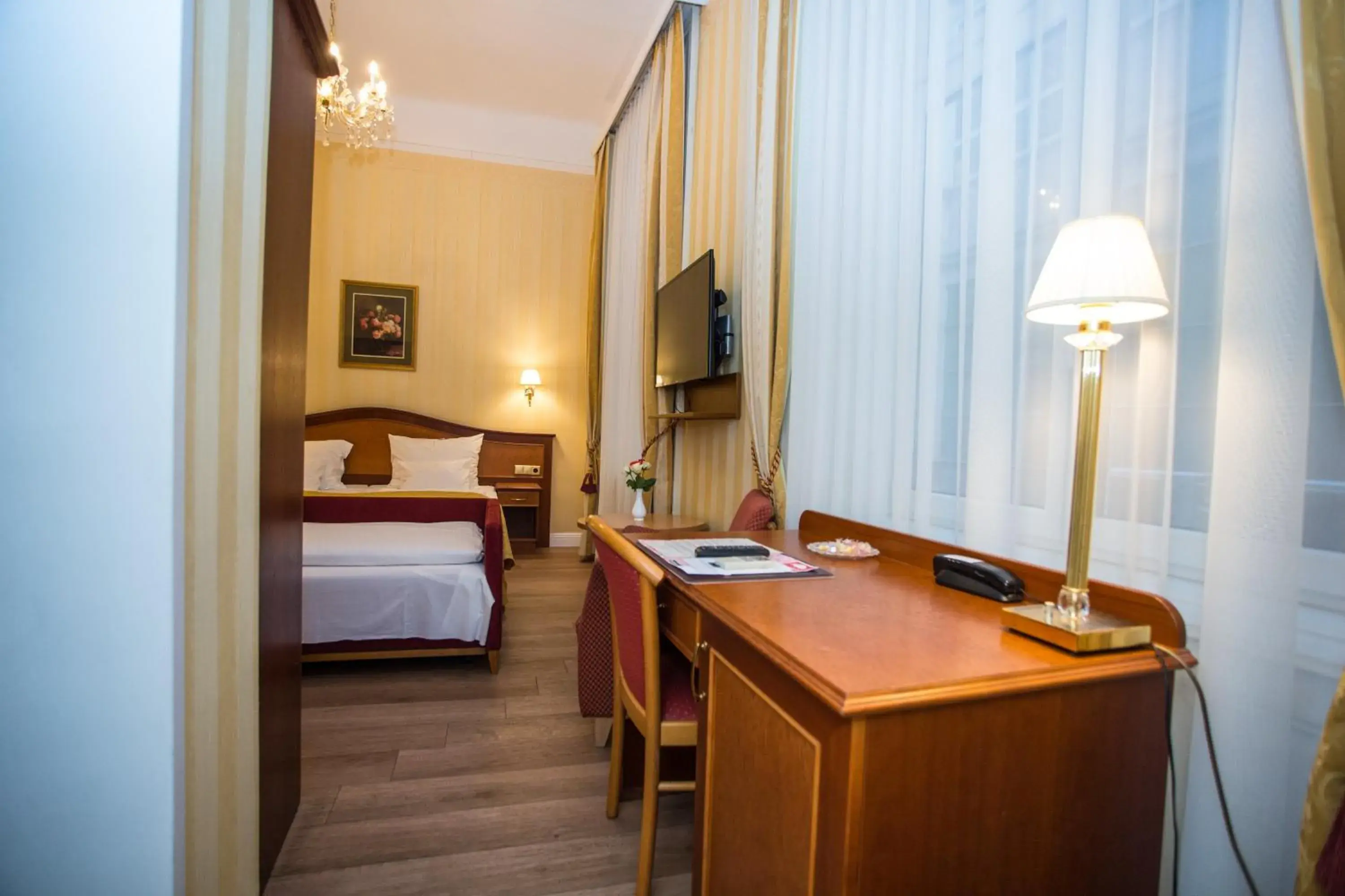 Photo of the whole room, Bed in Pension Opera Suites I Self Check In Photo of the whole room, Bed in Pension Opera Suites I Self Check In