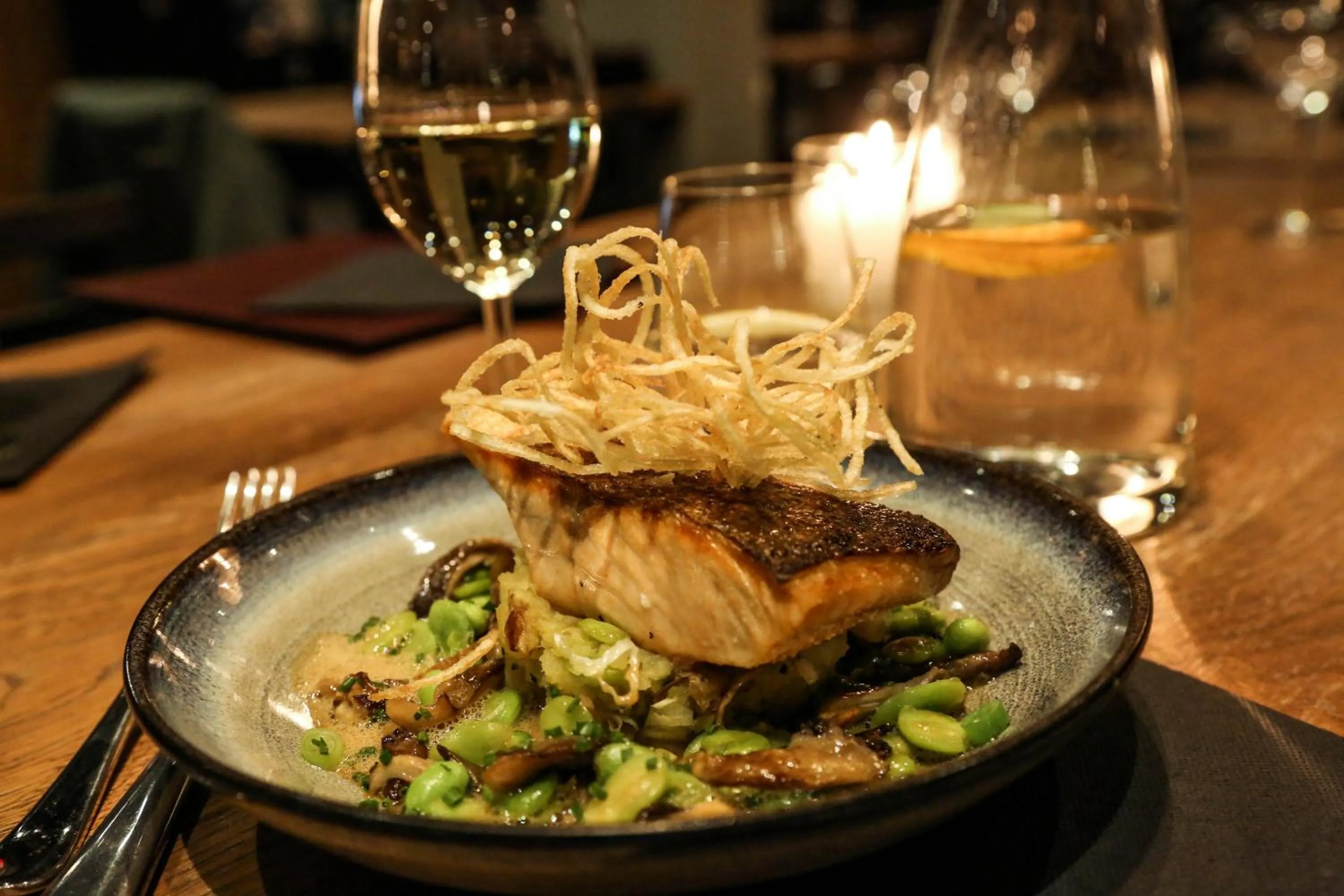 Restaurant/places to eat in Hotel Du Lac