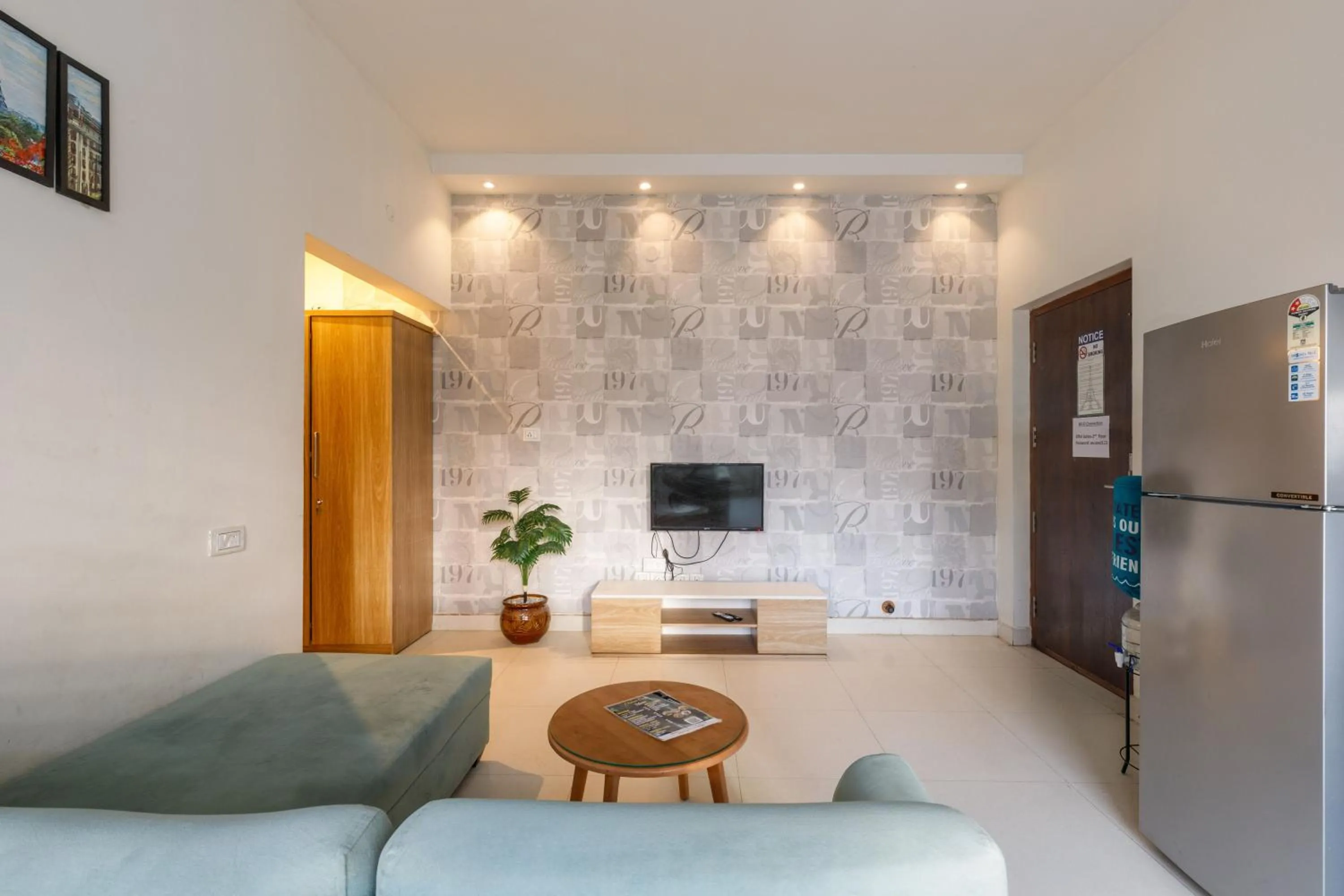 Eiffel Suites - Kammanahalli