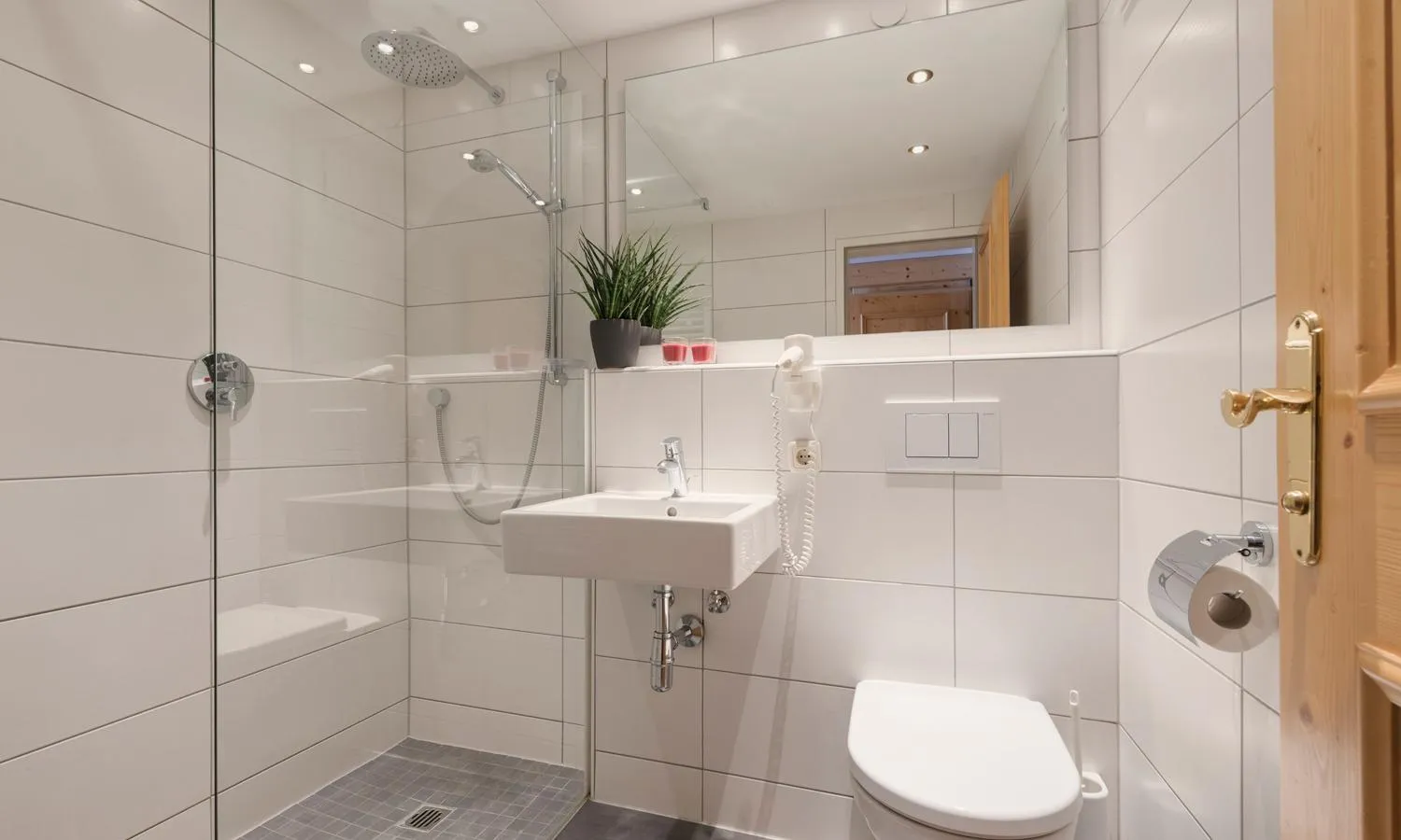 Shower in Hotel Gabl by Alpeffect Hotels