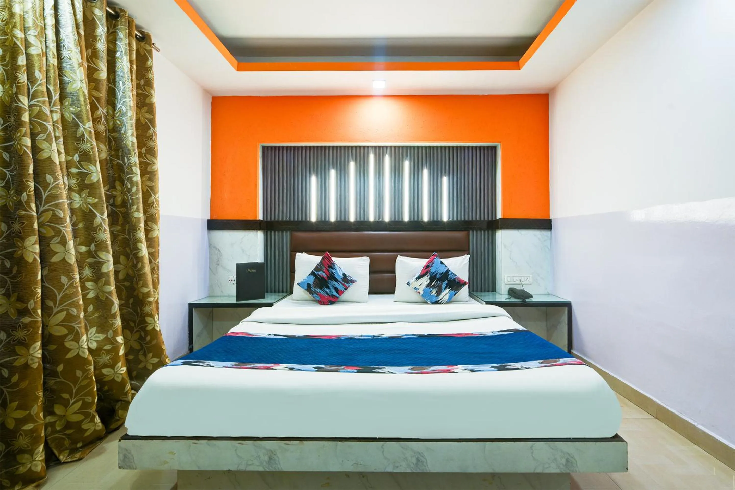 Bedroom, Bed in Hotel Shri Vinayak in City Centre at New Delhi Railway Station-By RCG Hotels