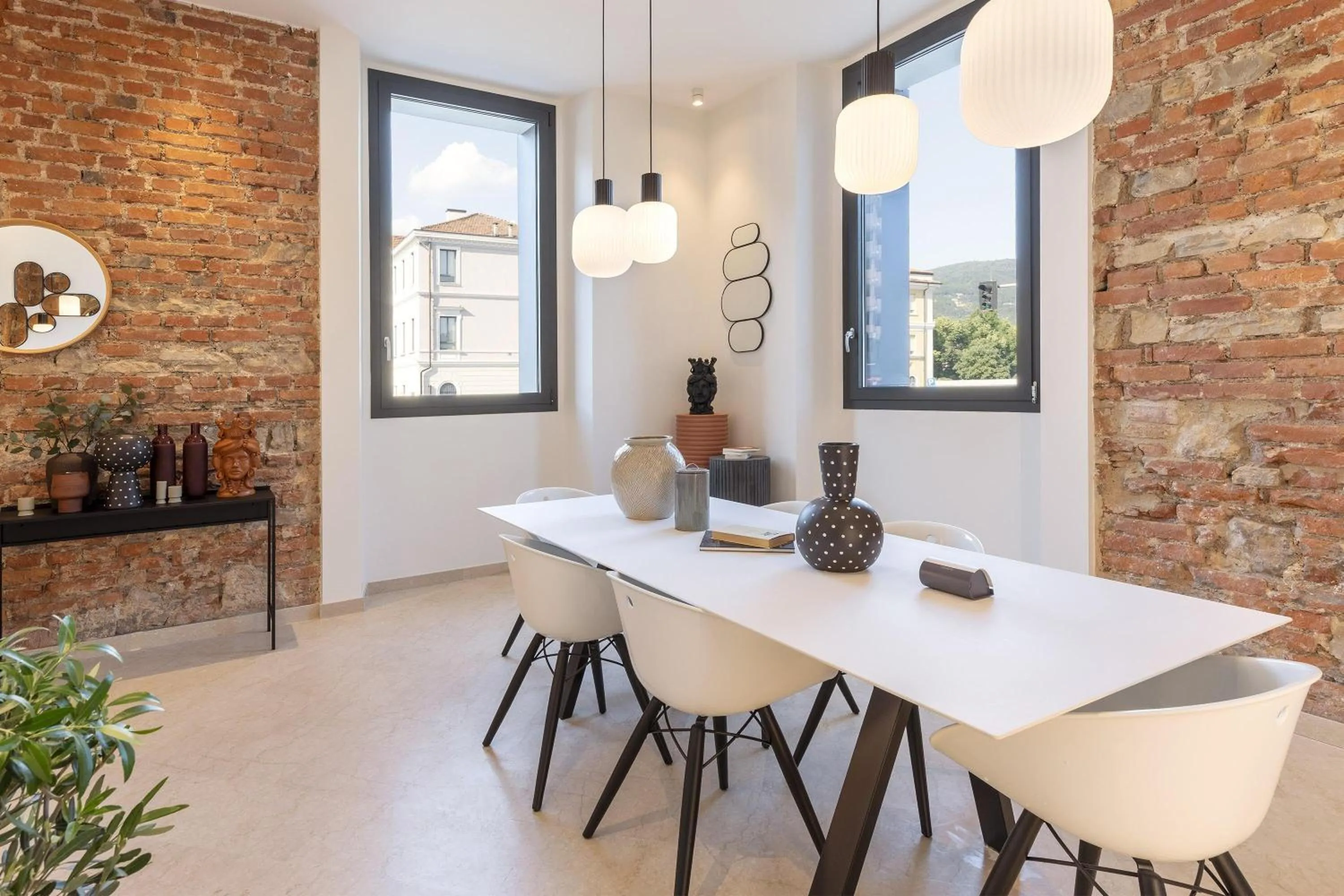 Lobby or reception in B&B Hotel Brescia