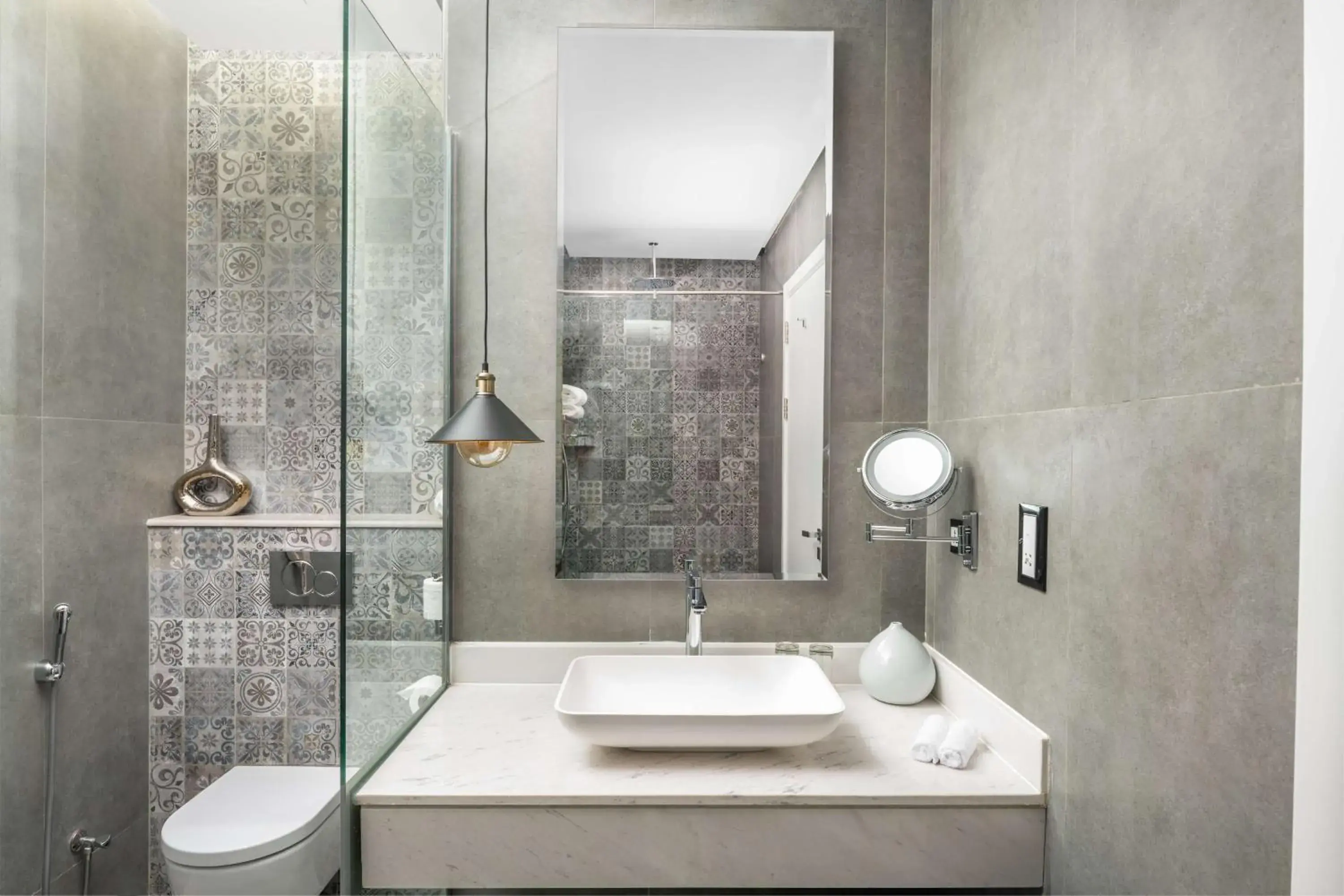 Bathroom in Radisson Blu Hotel Riyadh Qurtuba Bathroom in Radisson Blu Hotel Riyadh Qurtuba