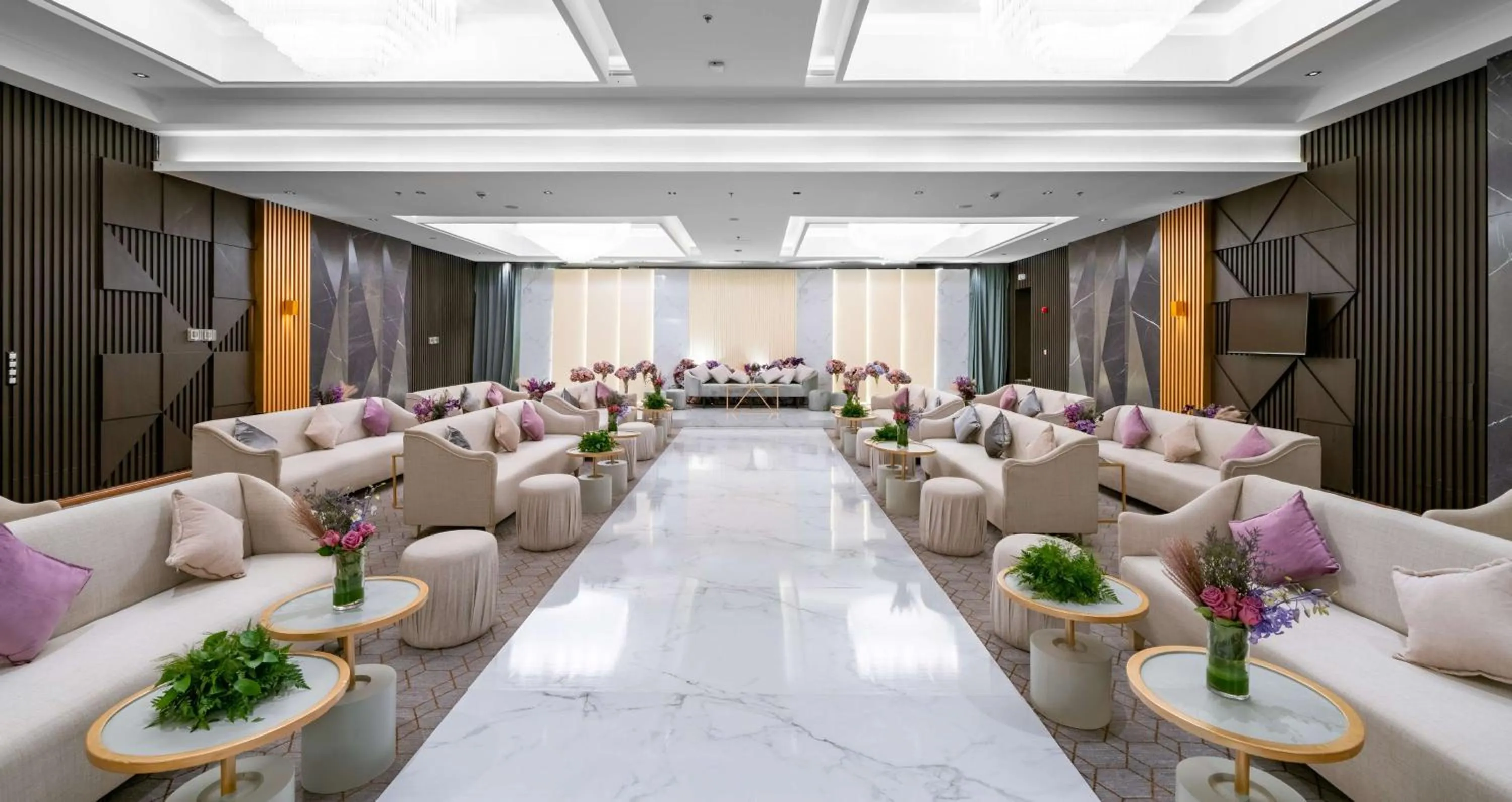 wedding in Radisson Blu Hotel Riyadh Qurtuba