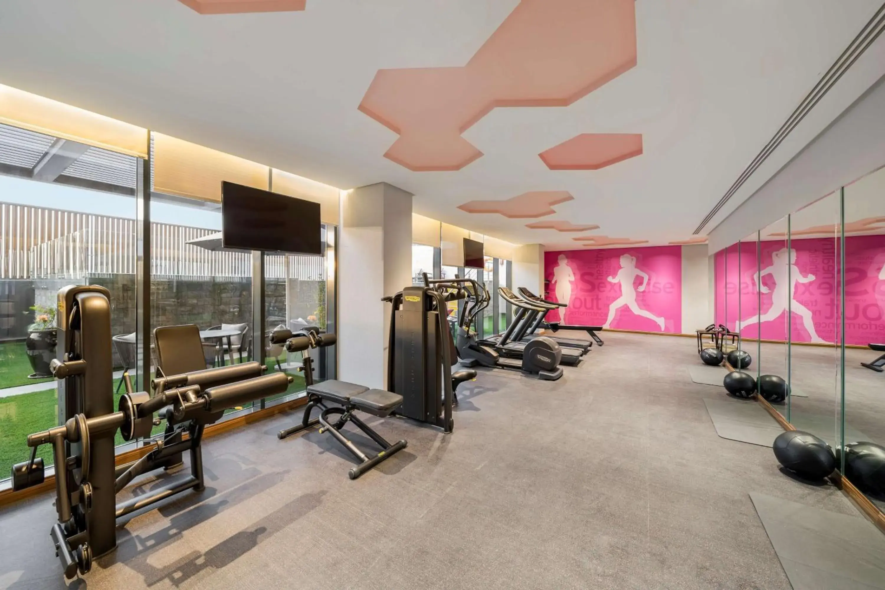 Fitness centre/facilities in Radisson Blu Hotel Riyadh Qurtuba Fitness centre/facilities in Radisson Blu Hotel Riyadh Qurtuba