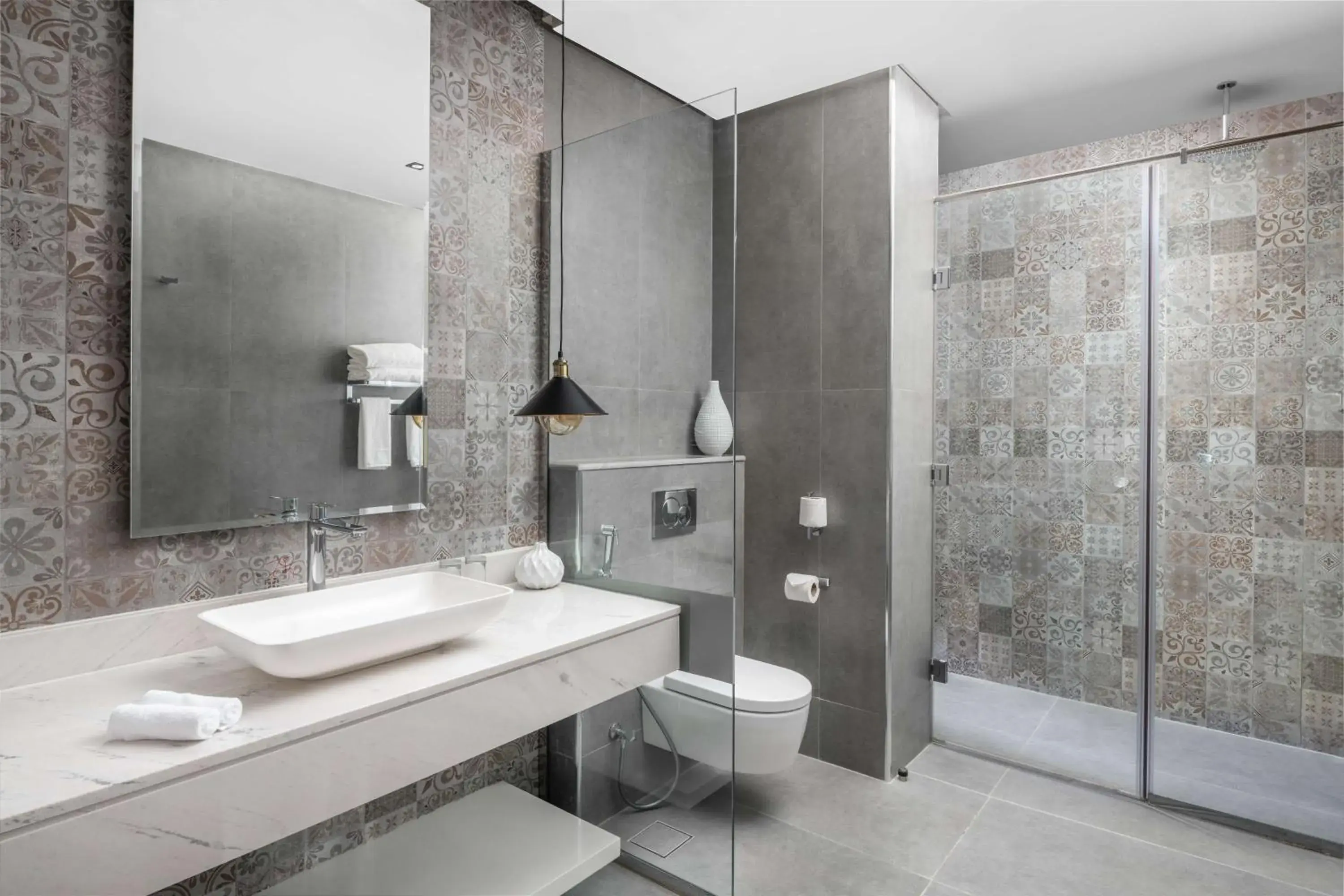 Bathroom in Radisson Blu Hotel Riyadh Qurtuba Bathroom in Radisson Blu Hotel Riyadh Qurtuba