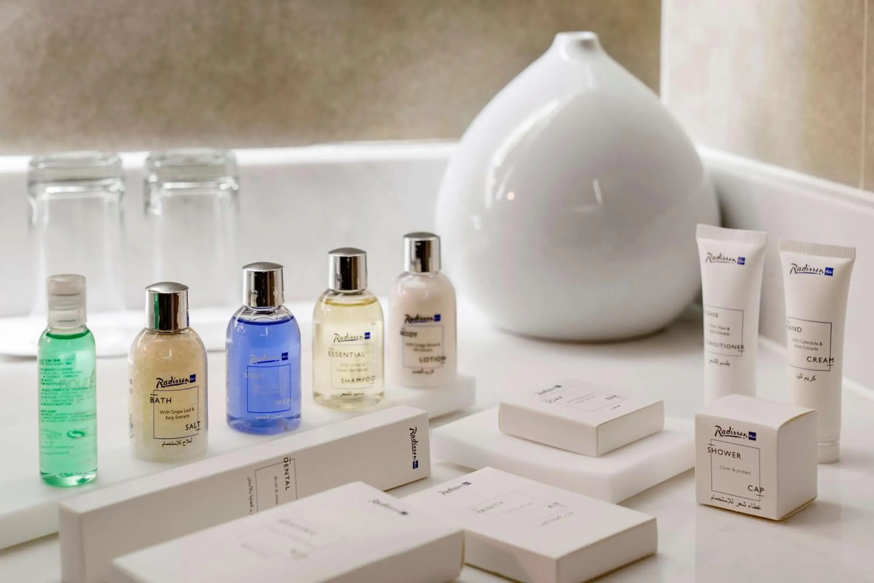 Bathroom in Radisson Blu Hotel Riyadh Qurtuba Bathroom in Radisson Blu Hotel Riyadh Qurtuba