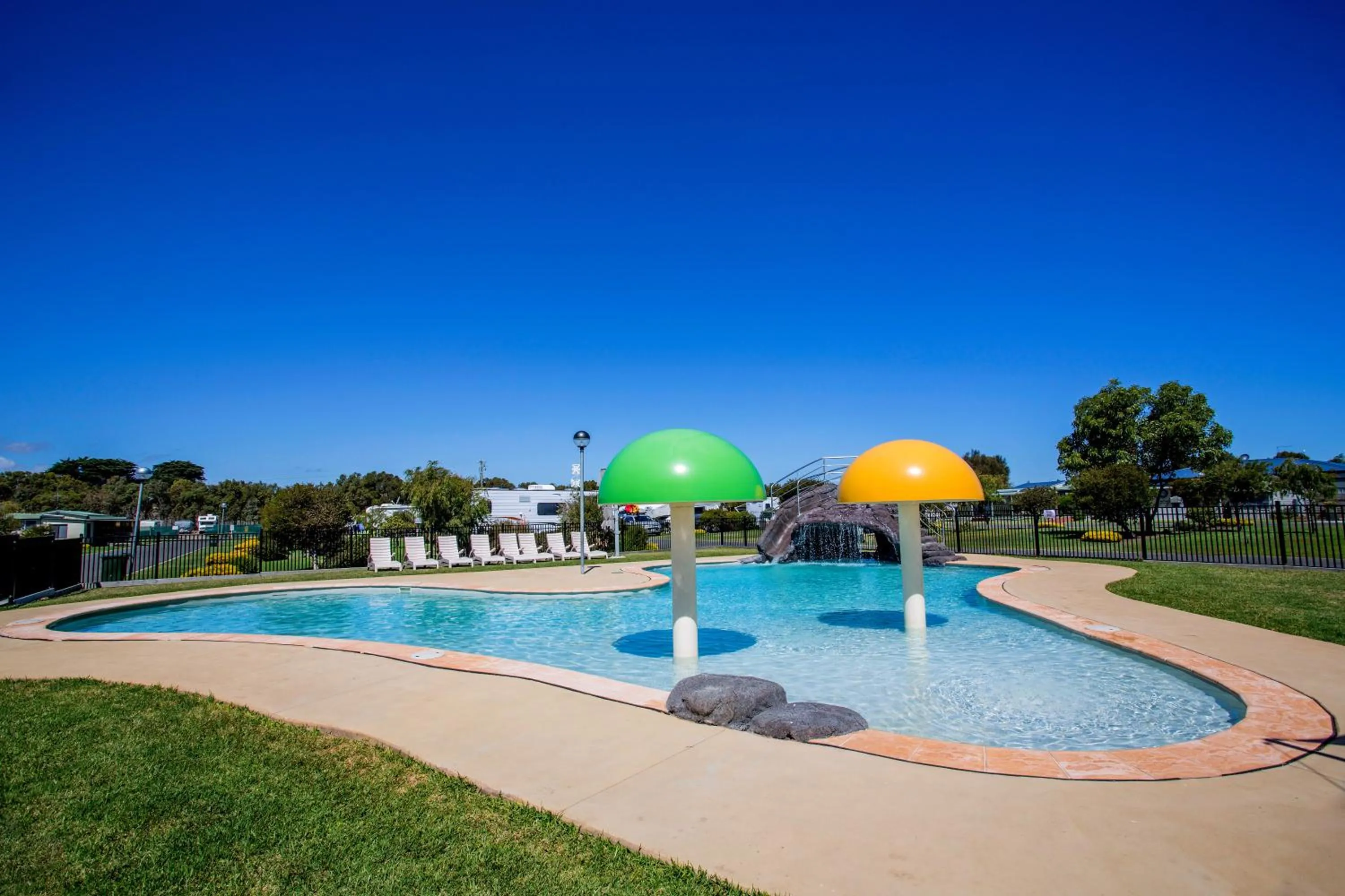 Swimming pool in NRMA Warrnambool Riverside Holiday Park