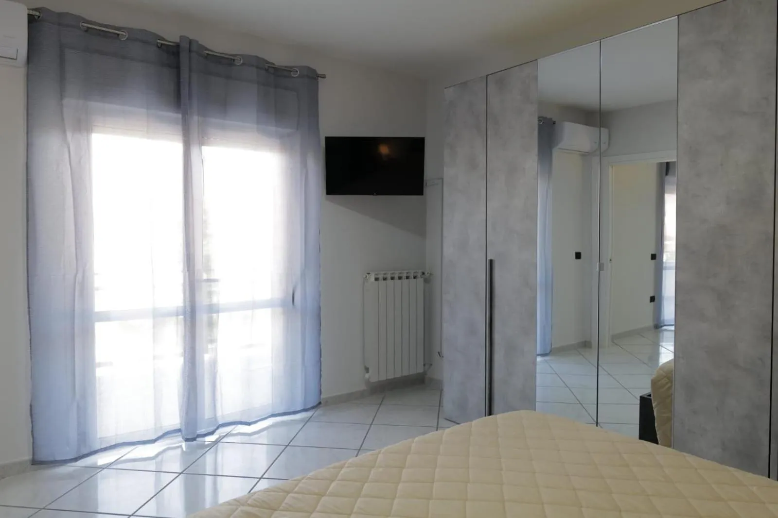 Bed in Albergo 3 Torri