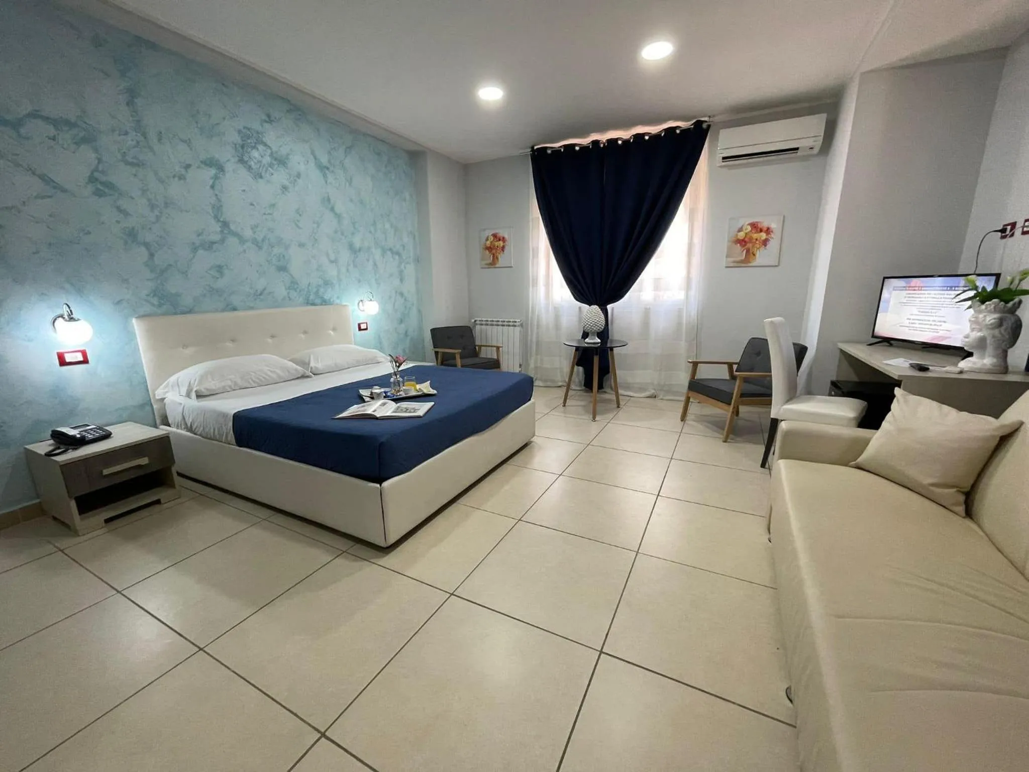 Bed in Mg Palace Hotel Costa del Sole