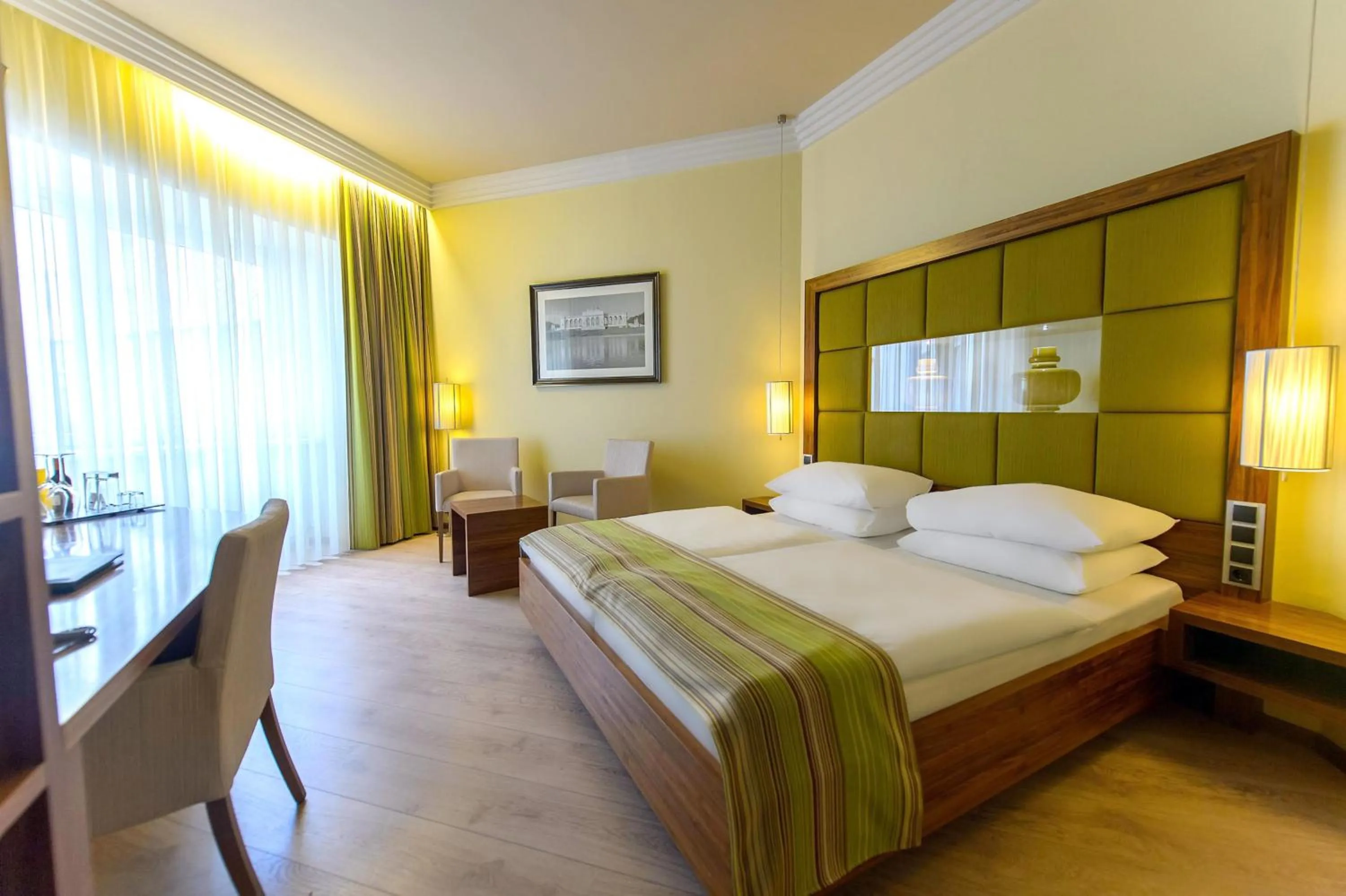 Photo of the whole room, Bed in Hotel Vienna beim Prater