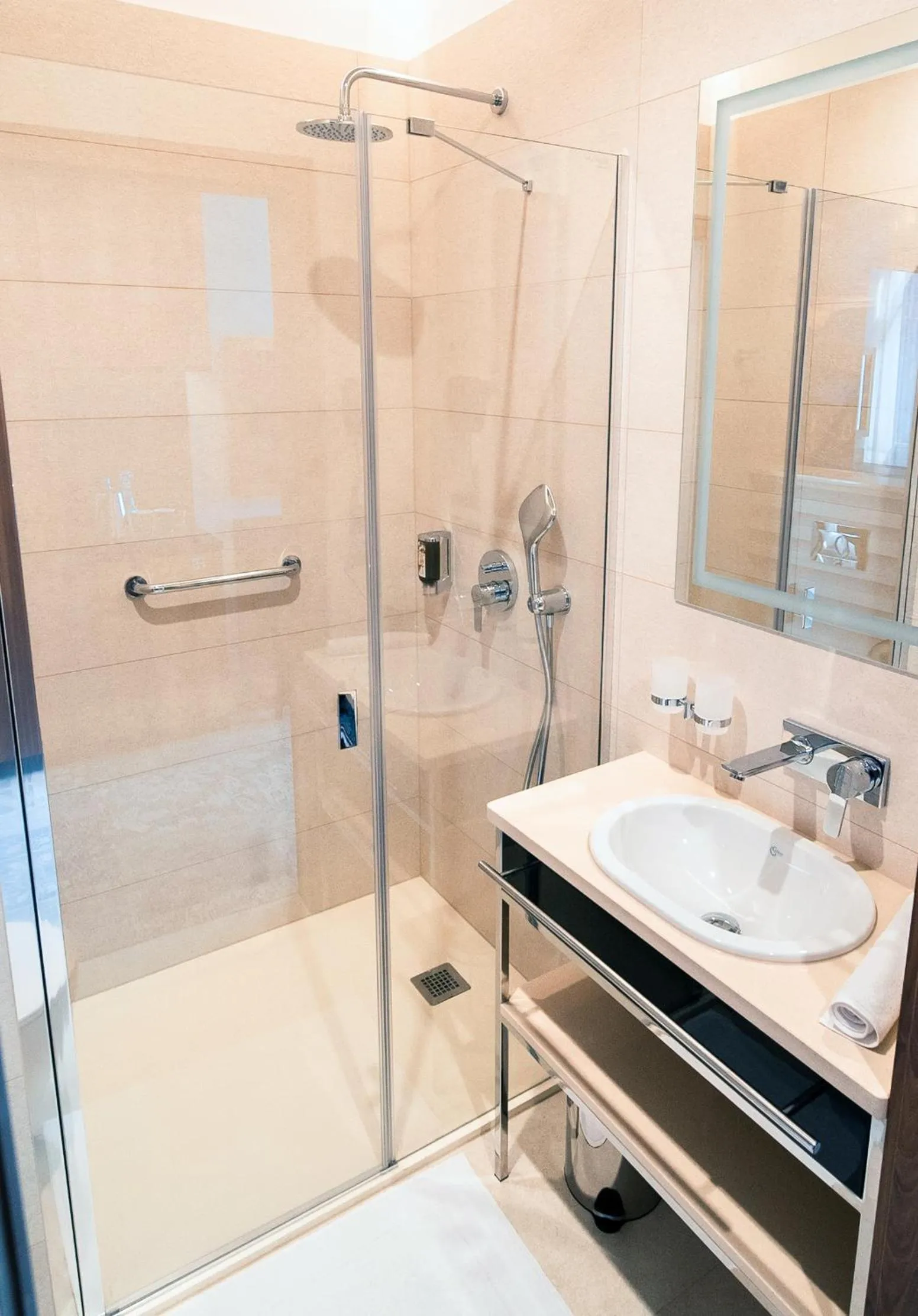 Bathroom in Sky Hotel Kraków