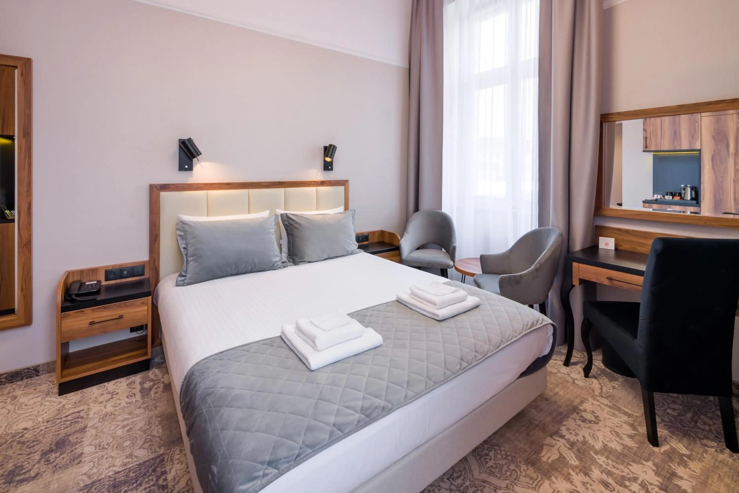 Bed in Sky Hotel Kraków