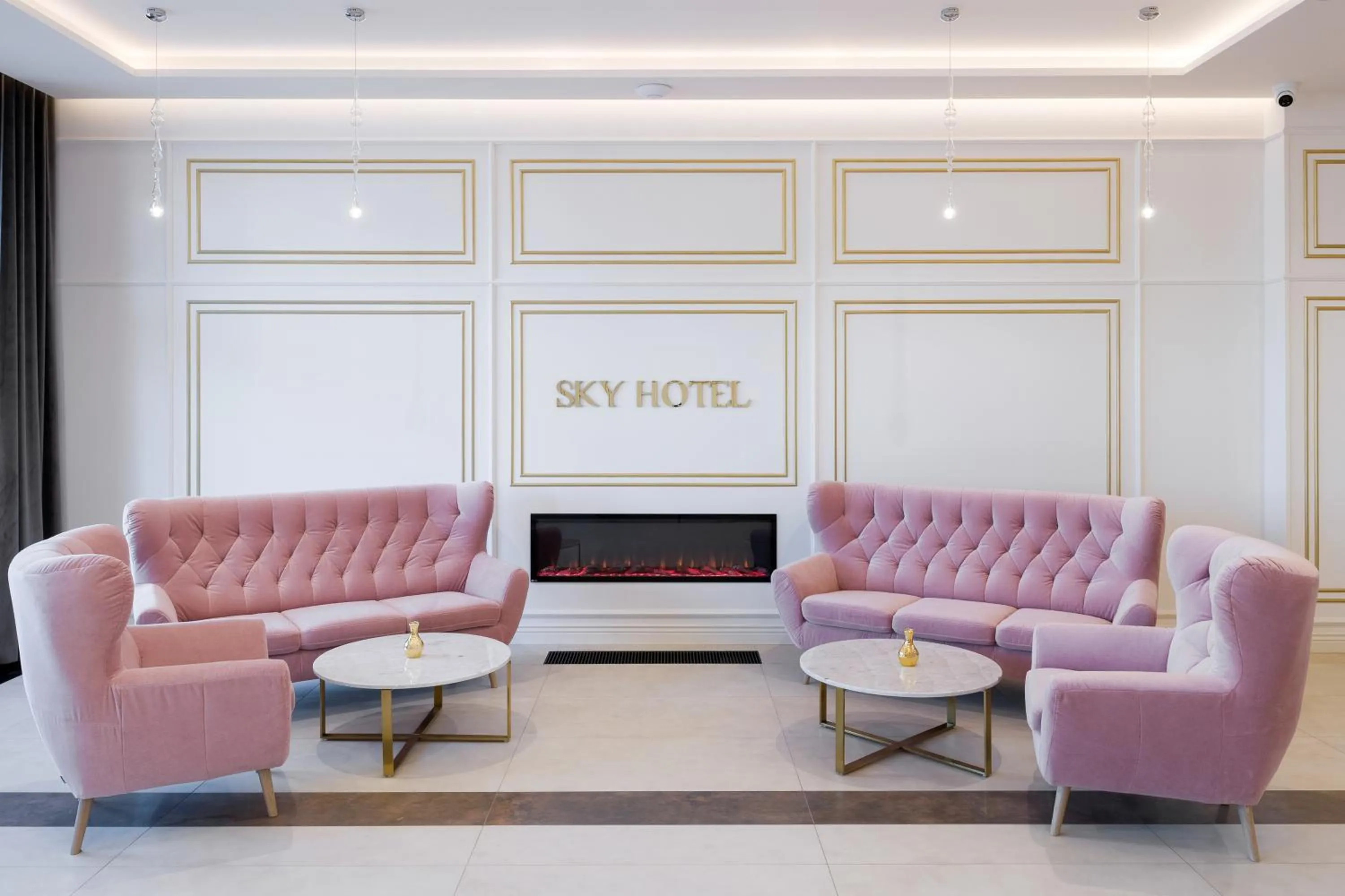 Lobby or reception in Sky Hotel Kraków