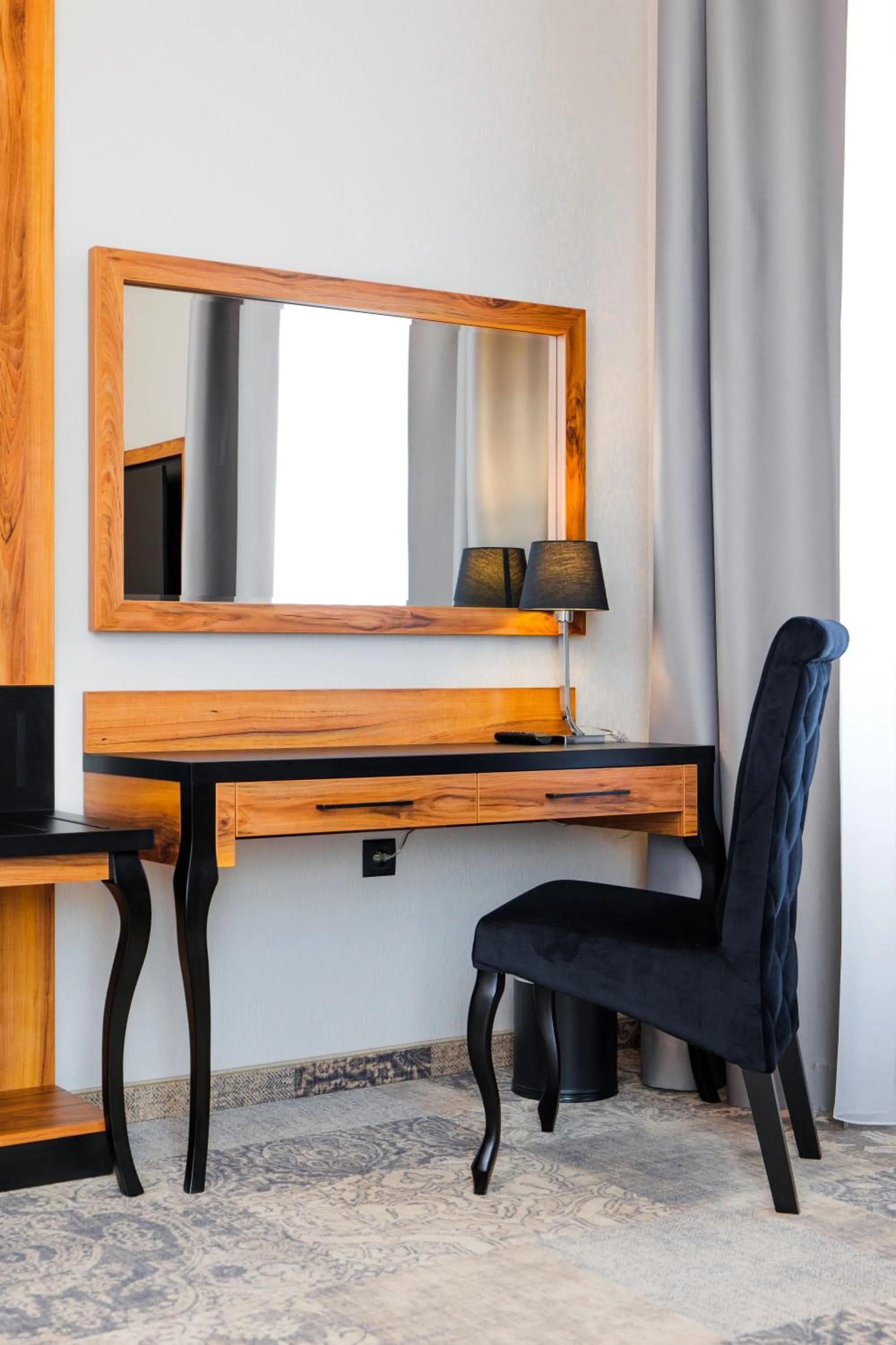 Photo of the whole room in Sky Hotel Kraków