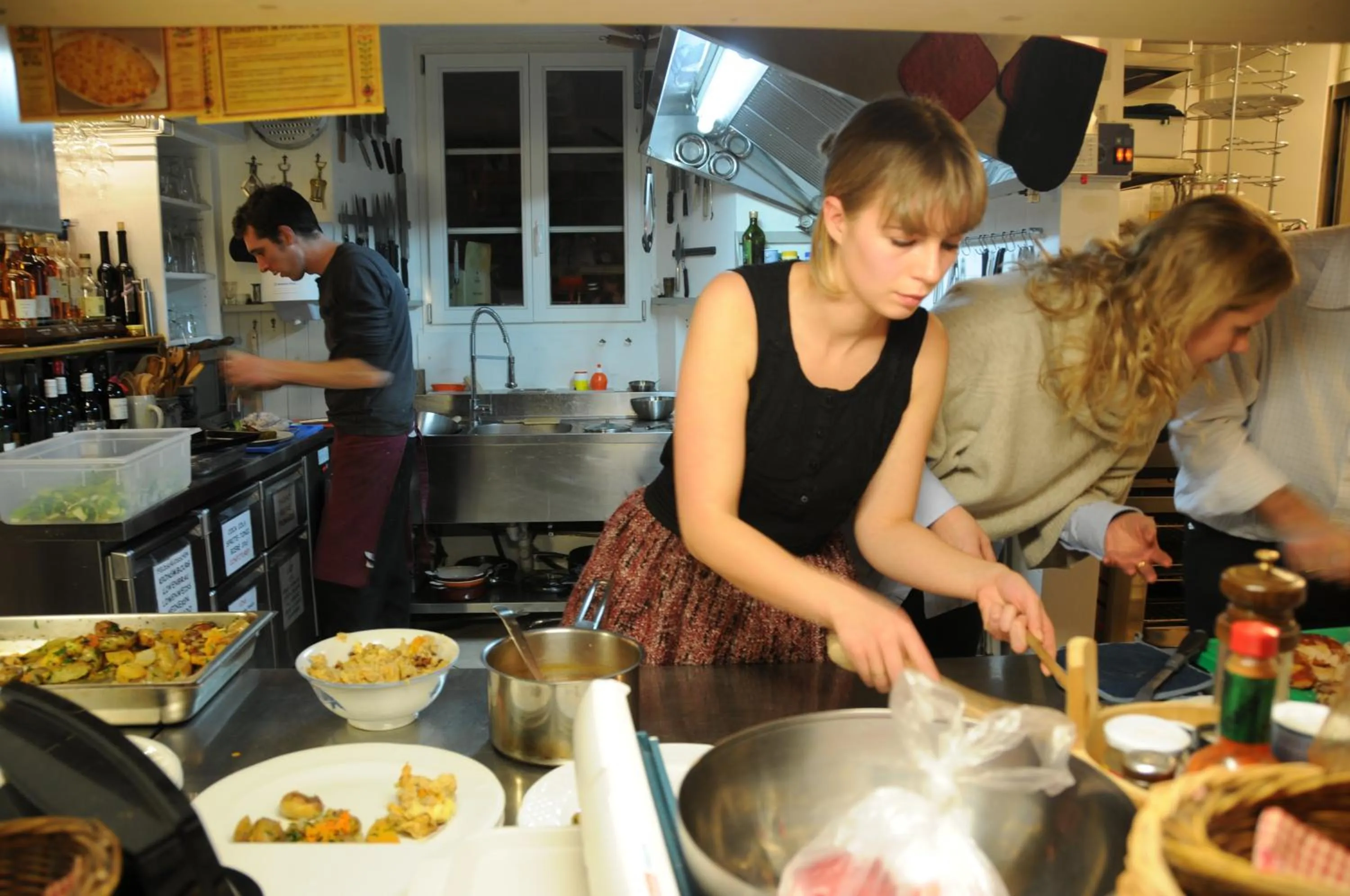 Restaurant/places to eat in Historic Hotel du Pillon