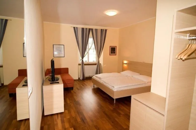 Bedroom, Bed in Gasthof Ludl