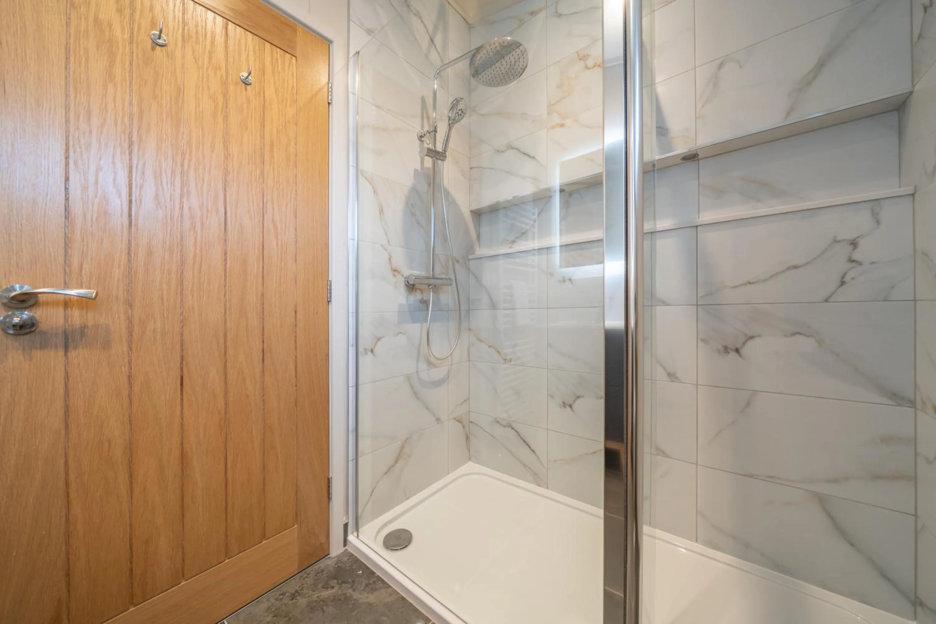 Shower in Barton Lodge