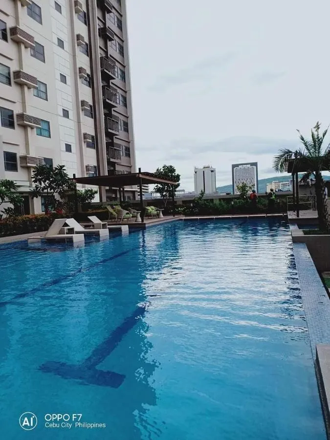 Horizon 101 Studio Condos by Felicity