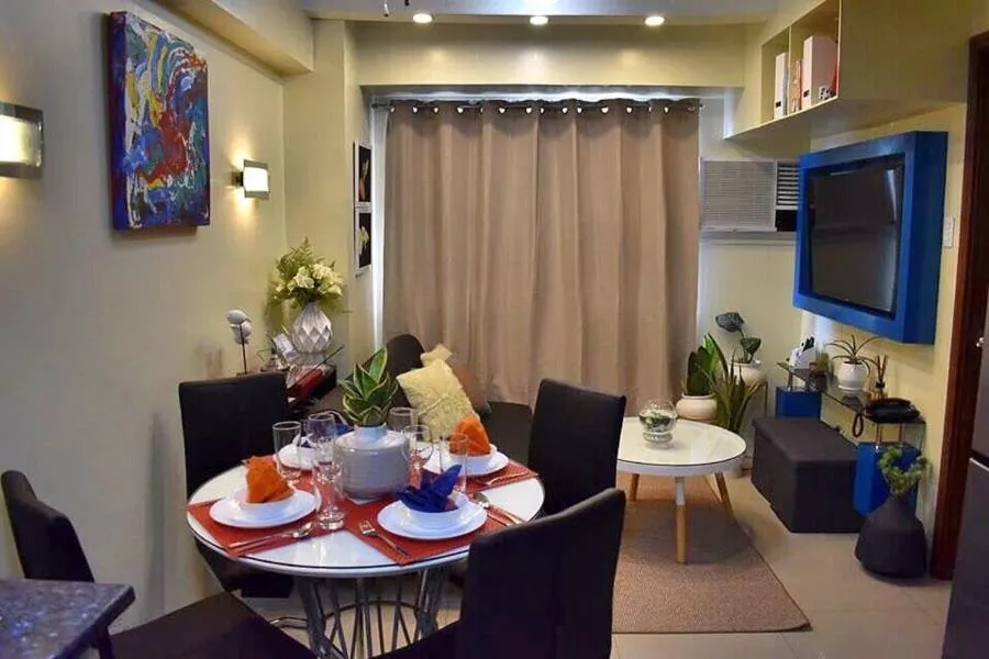 Horizon 101 Studio Condos by Felicity