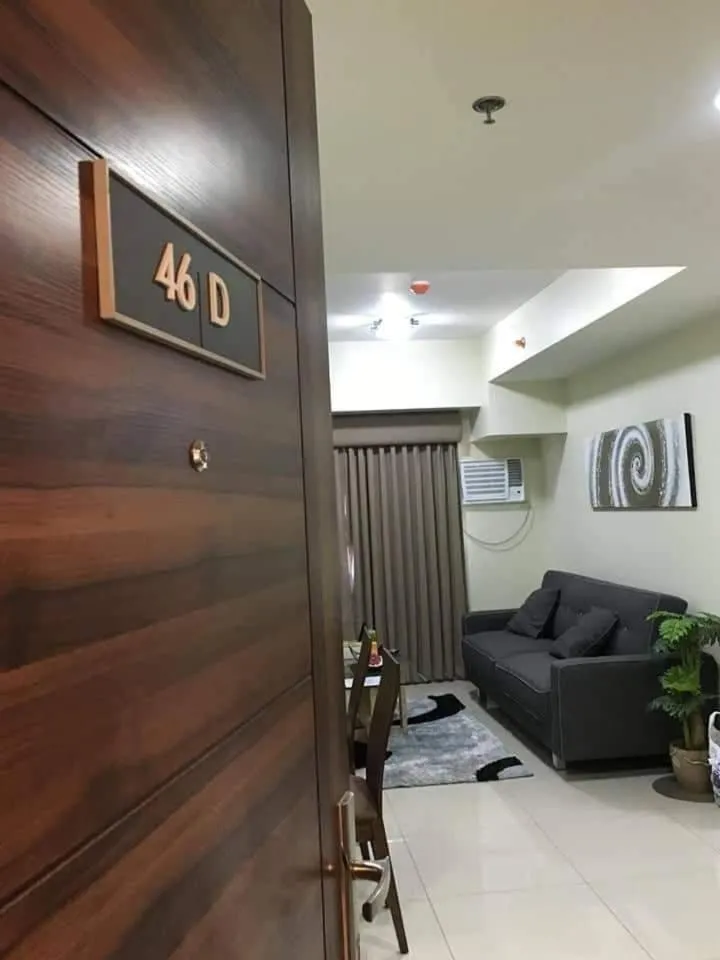 Horizon 101 Studio Condos by Felicity
