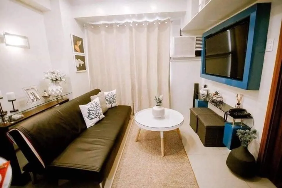 Horizon 101 Studio Condos by Felicity