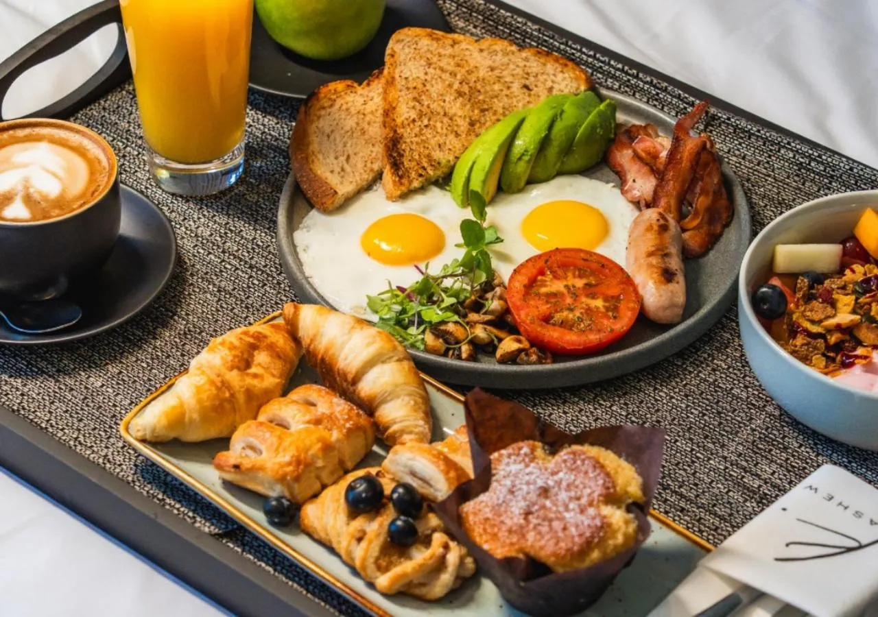 Restaurant/places to eat in The Catalyst Apartment Hotel by NEWMARK