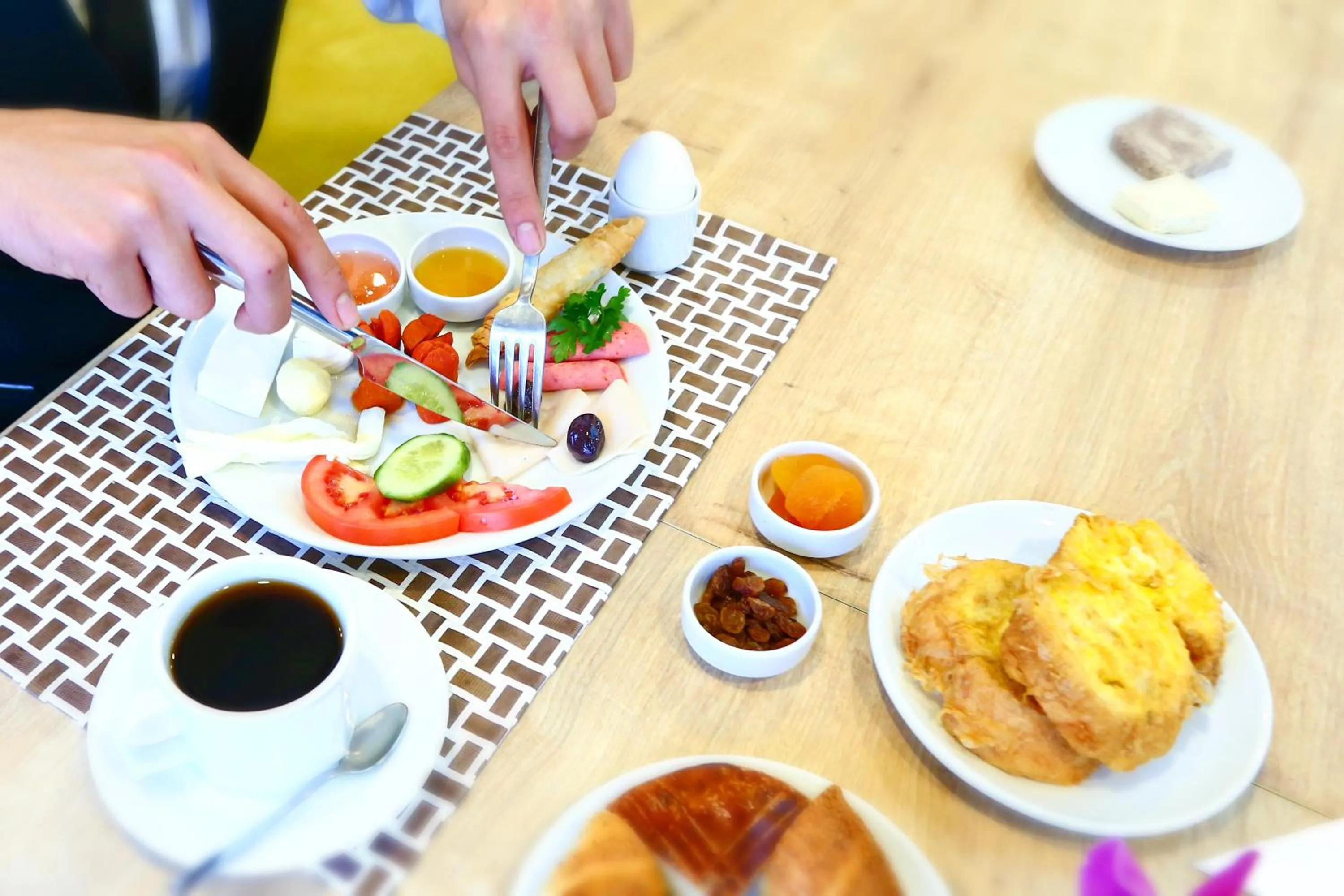 Restaurant/places to eat in Burçman Hotel Vişne