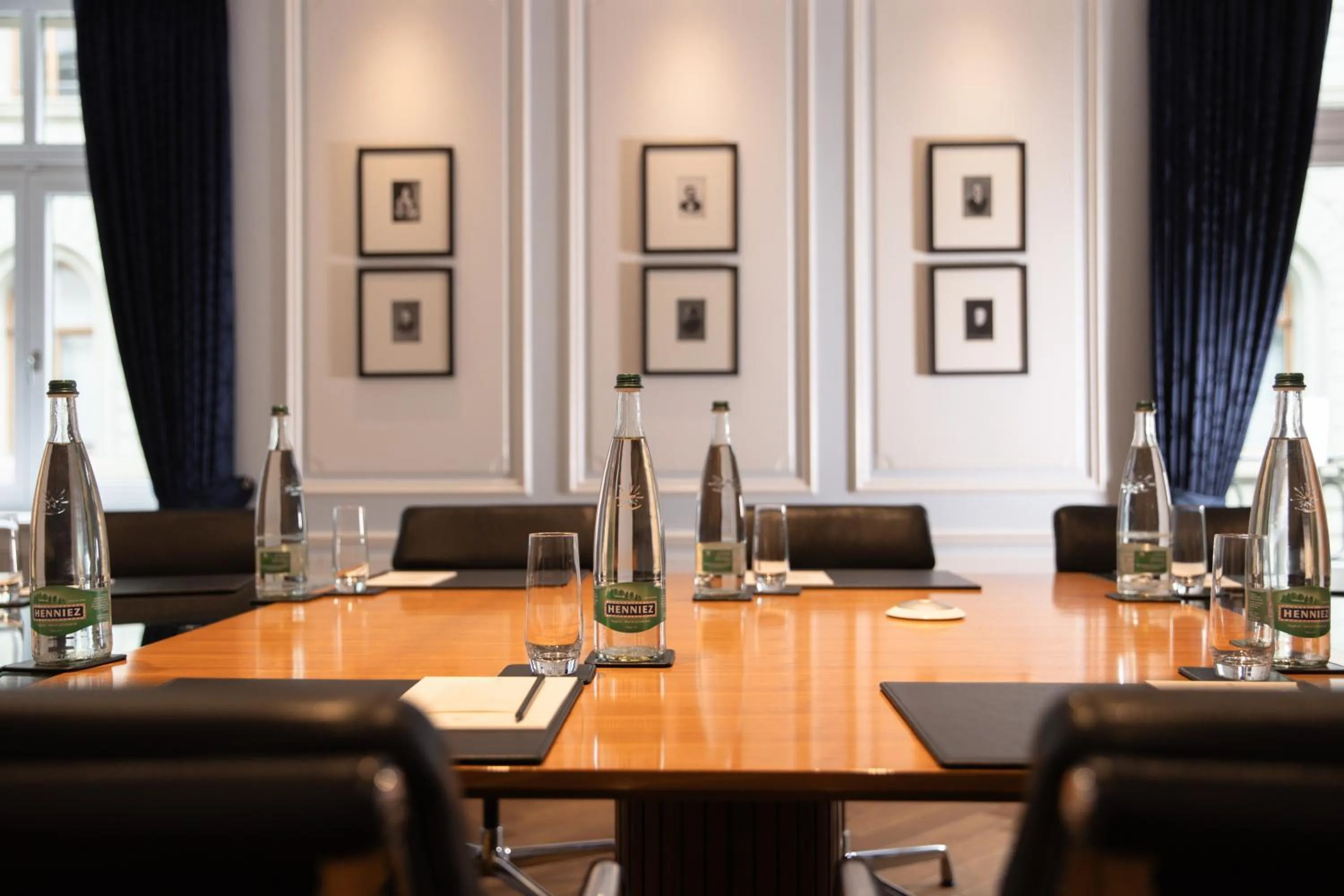 Meeting/conference room in Hotel Bellevue Palace Bern