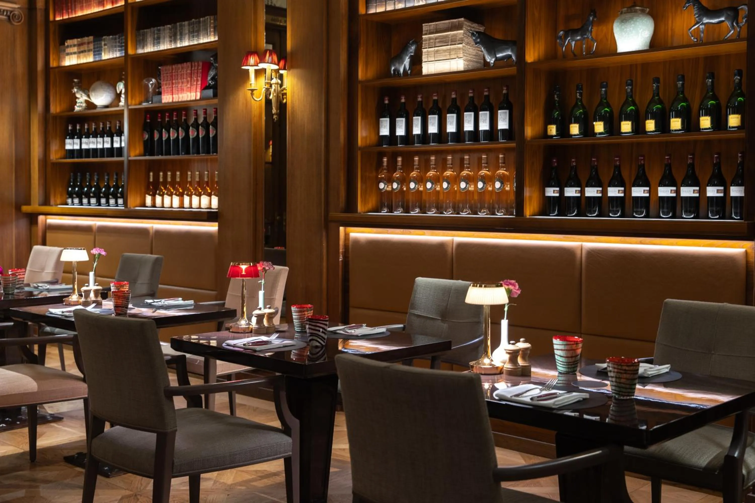 Restaurant/places to eat in Hotel Bellevue Palace Bern