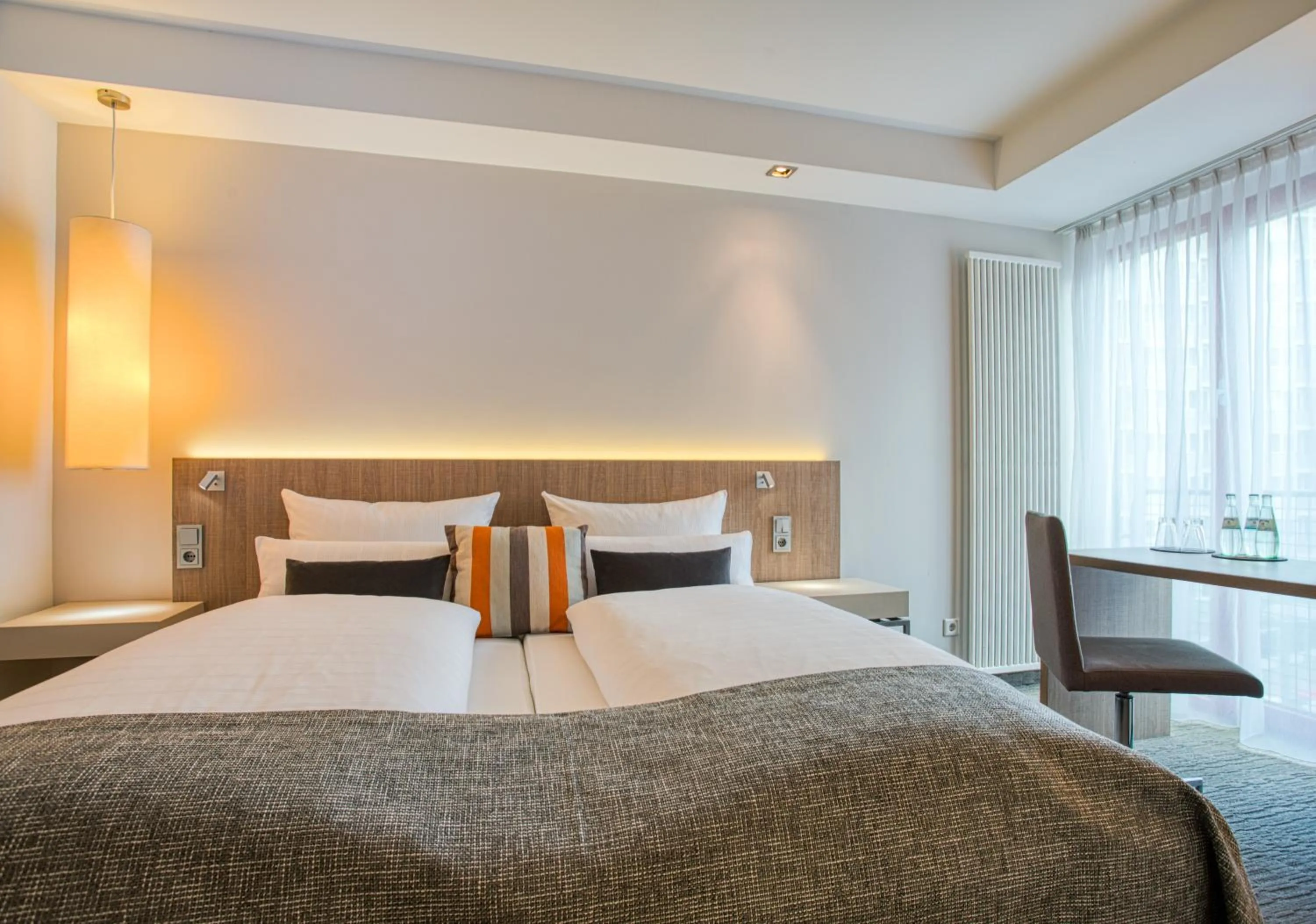 Bed in Kommerzhotel Köln