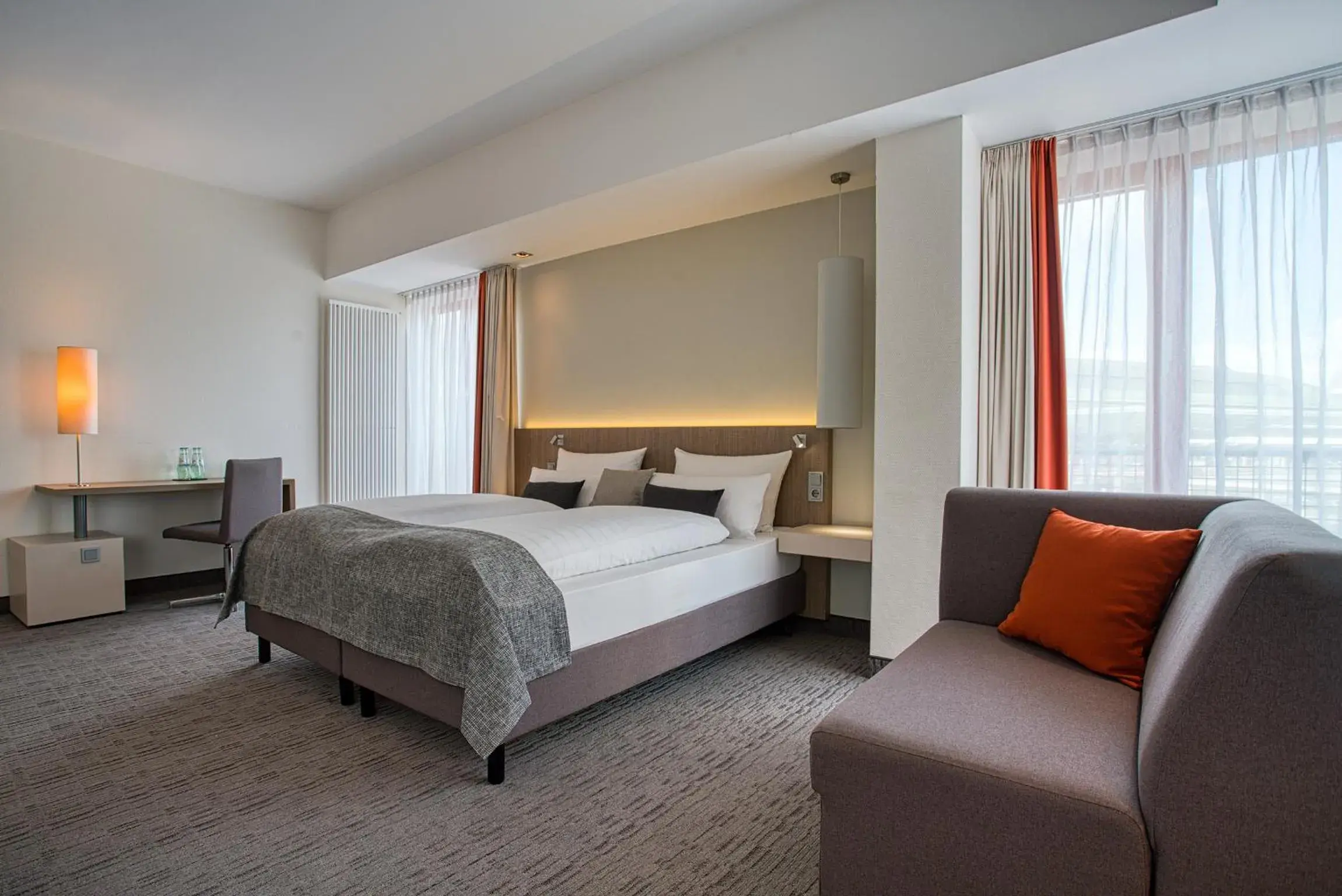 Deluxe Double Room in Kommerzhotel Köln Deluxe Double Room in Kommerzhotel Köln