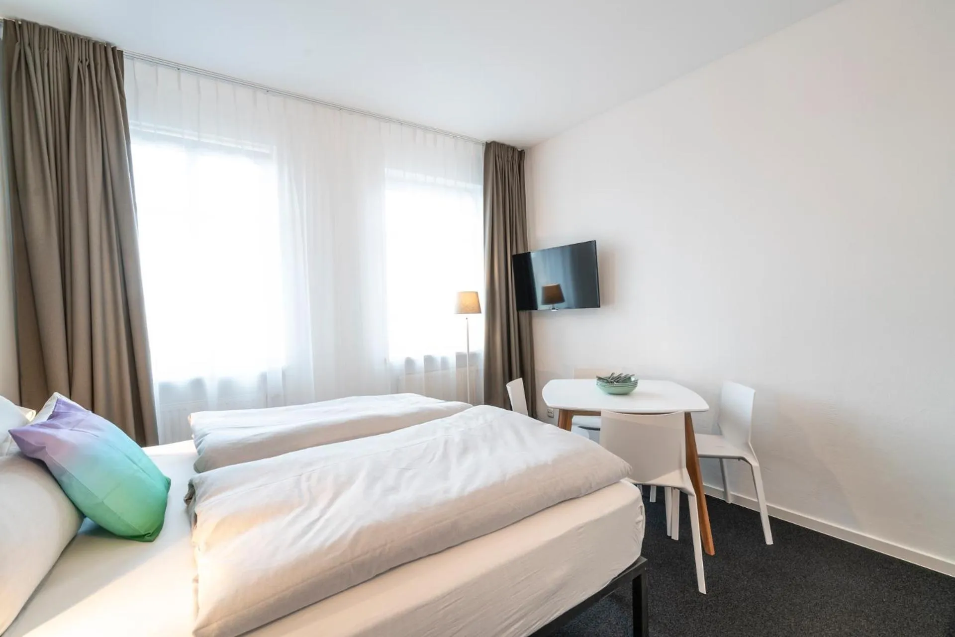 Photo of the whole room, Bed in BIG MAMA Leipzig