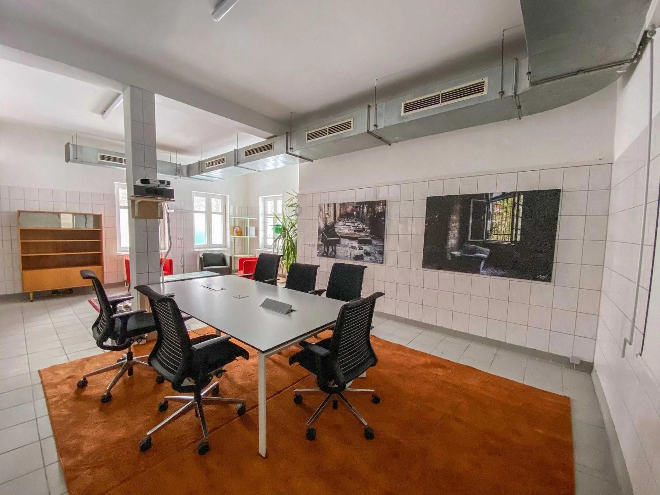 Business facilities in BIG MAMA Leipzig