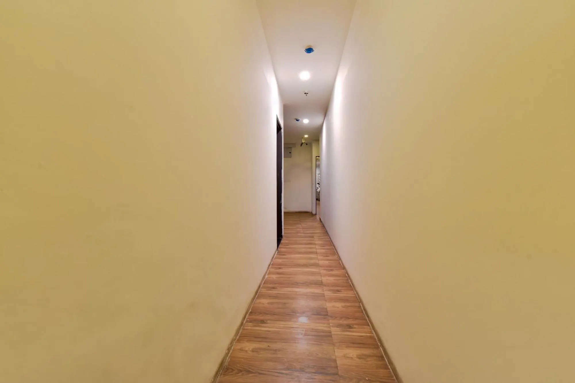 Lobby or reception in OYO 79651 TownHouse OTH Buddhi