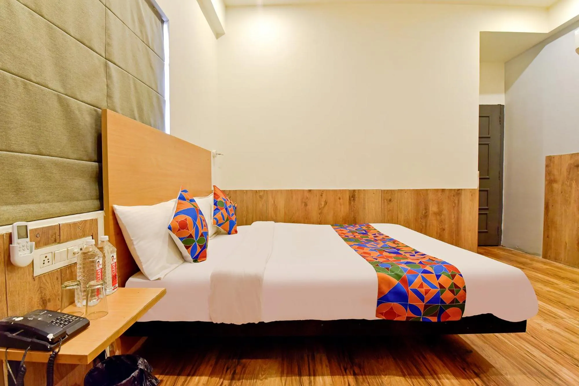 Bed in OYO 79651 TownHouse OTH Buddhi