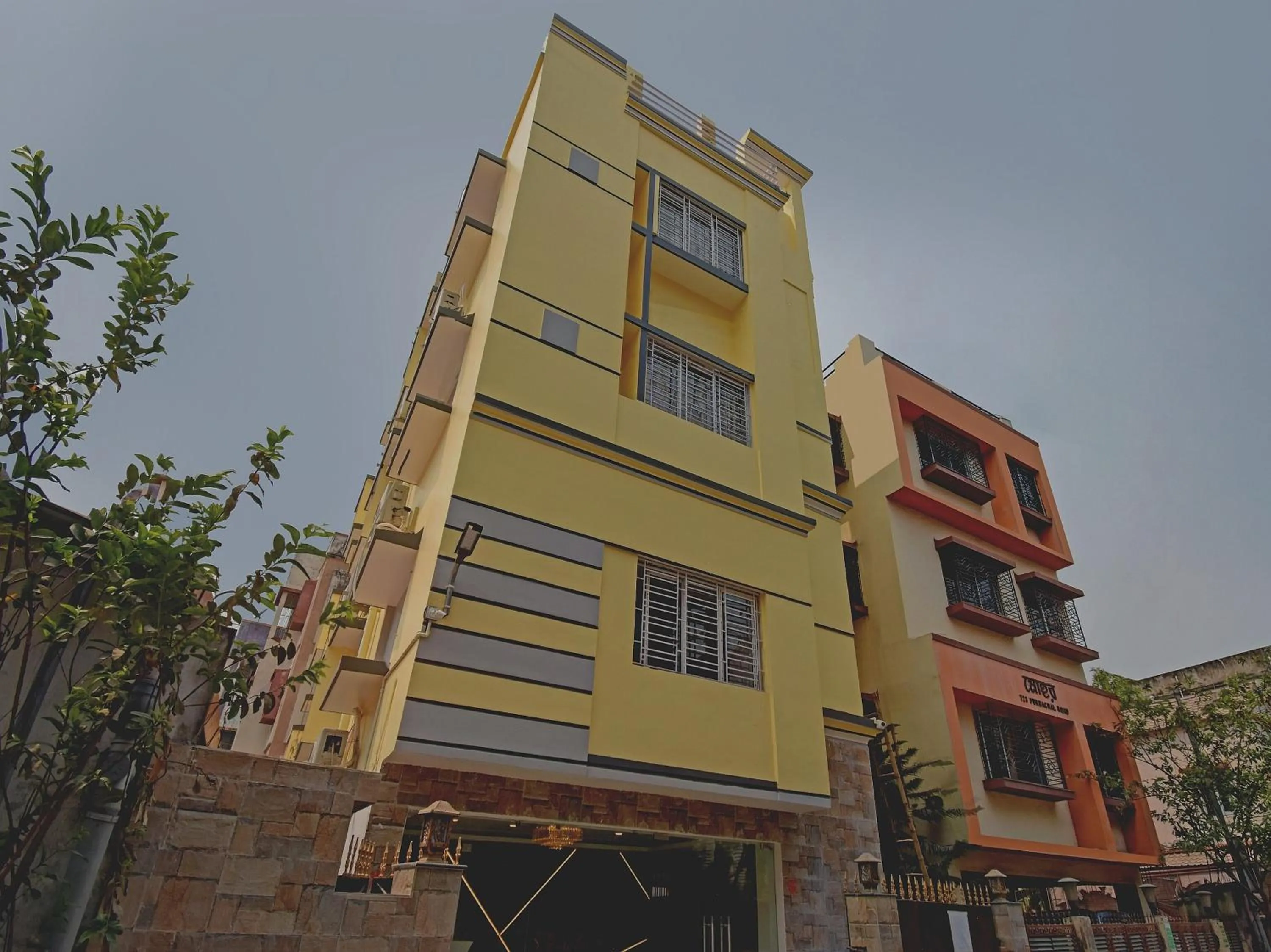 Facade/entrance in Super Collection O Ketan Regency Near Acropolis Mall