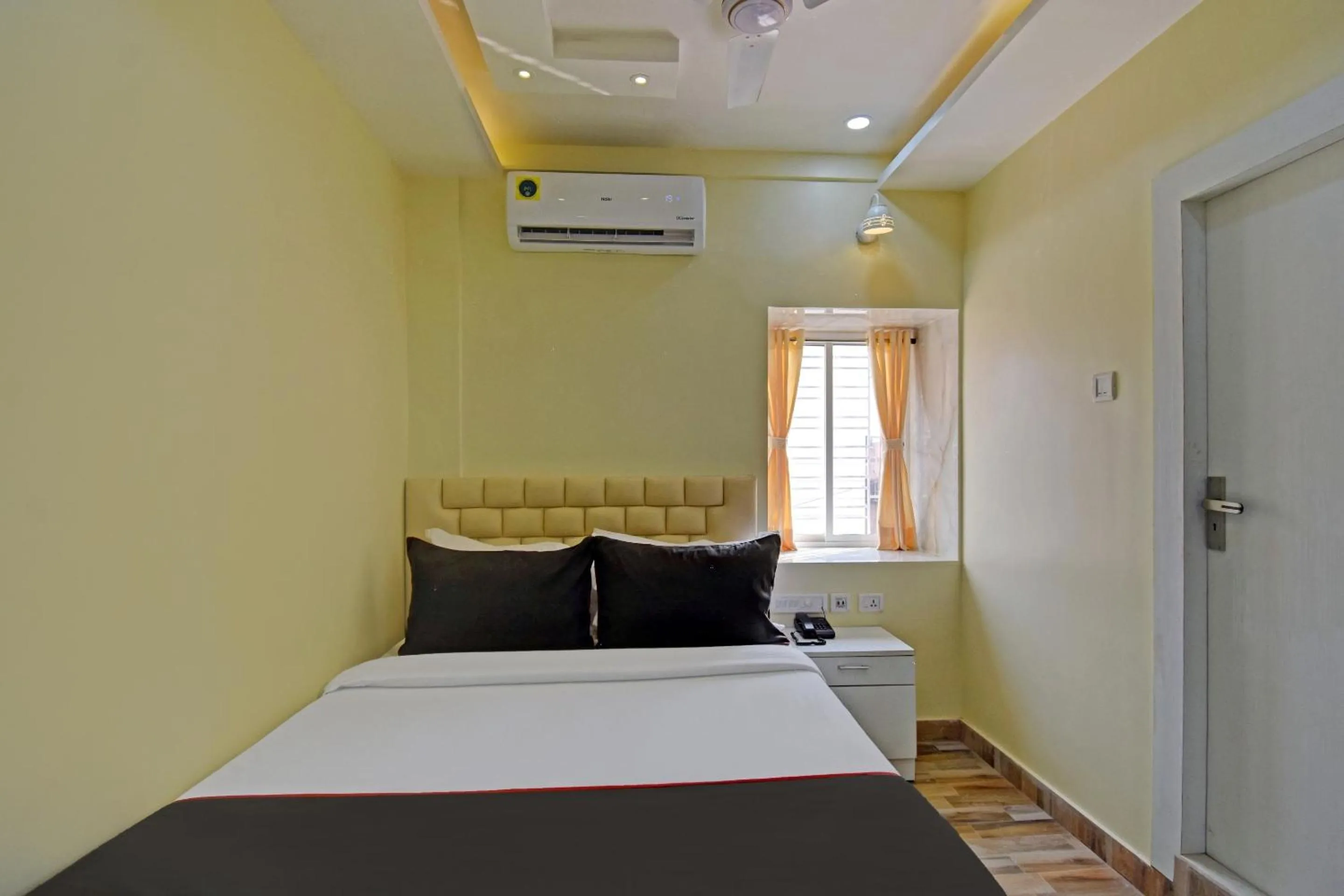 Bedroom, Bed in Collection O Ketan Regency Near Acropolis Mall