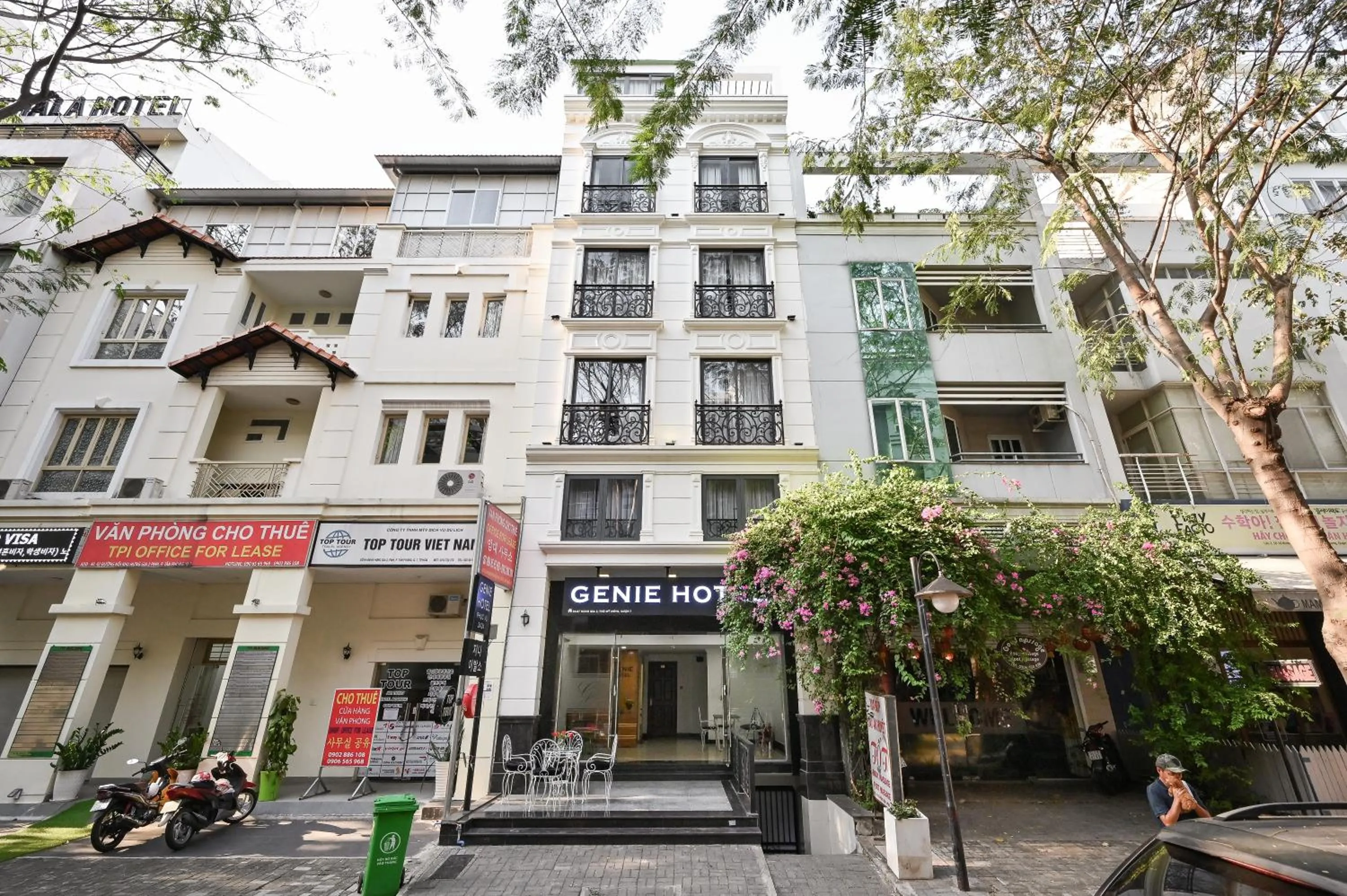 Property building in Genie Hotel & Serviced Apartments