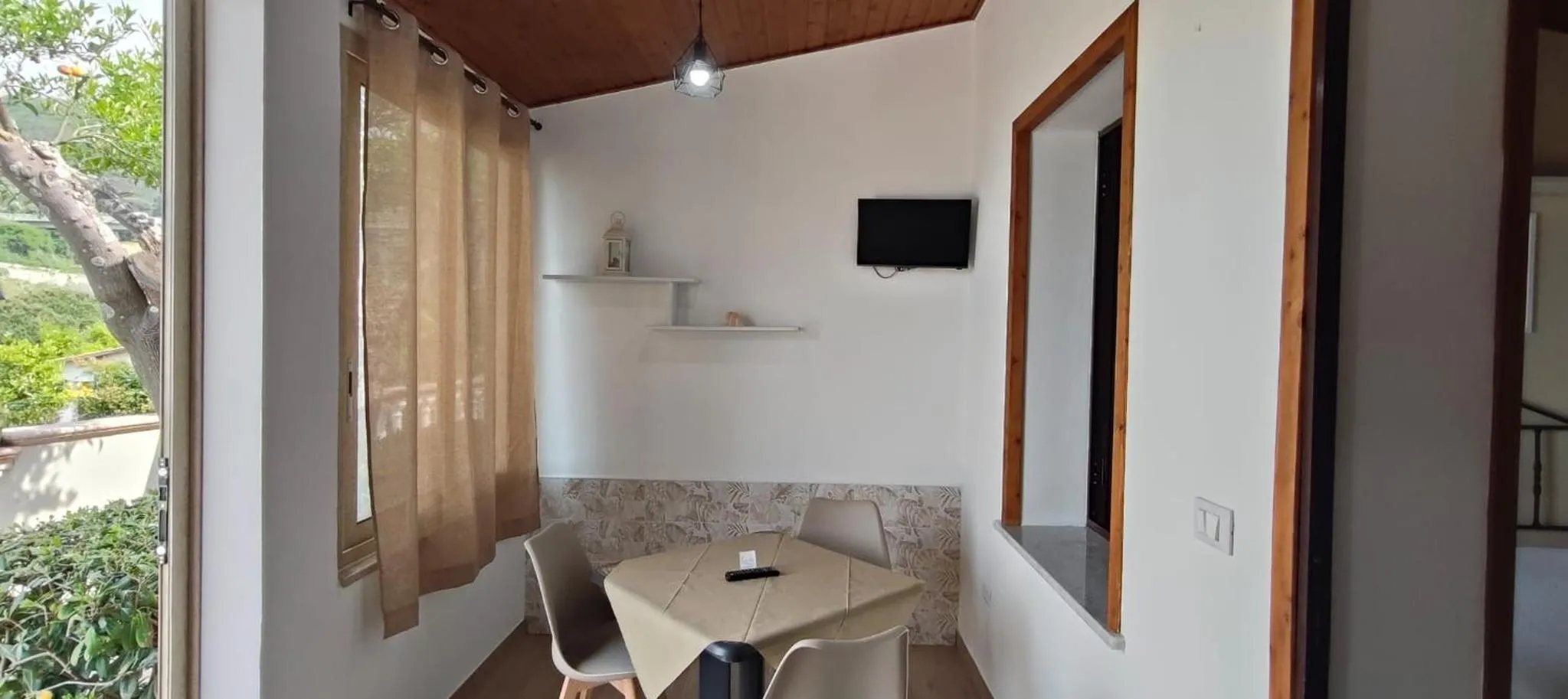 Seating area in Residenza La Grazia Tropea - Free Parking -