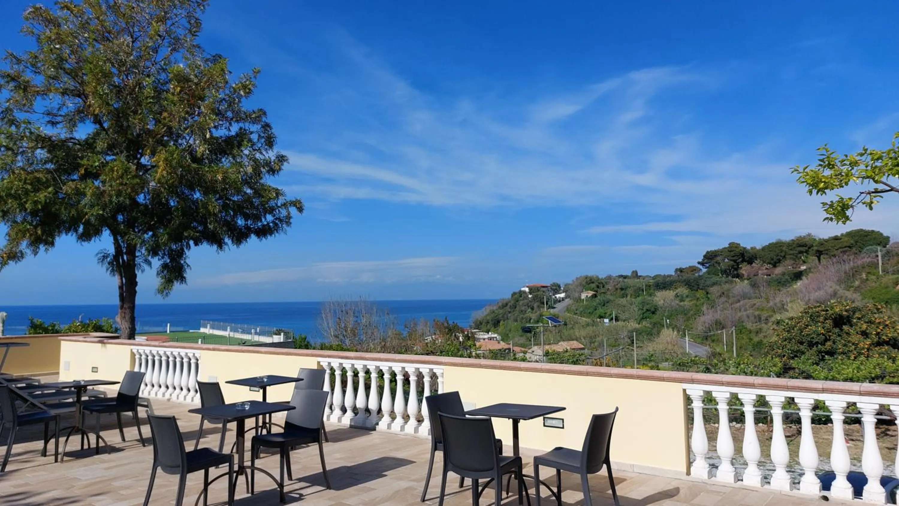 Balcony/Terrace in Residenza La Grazia Tropea - Free Parking -