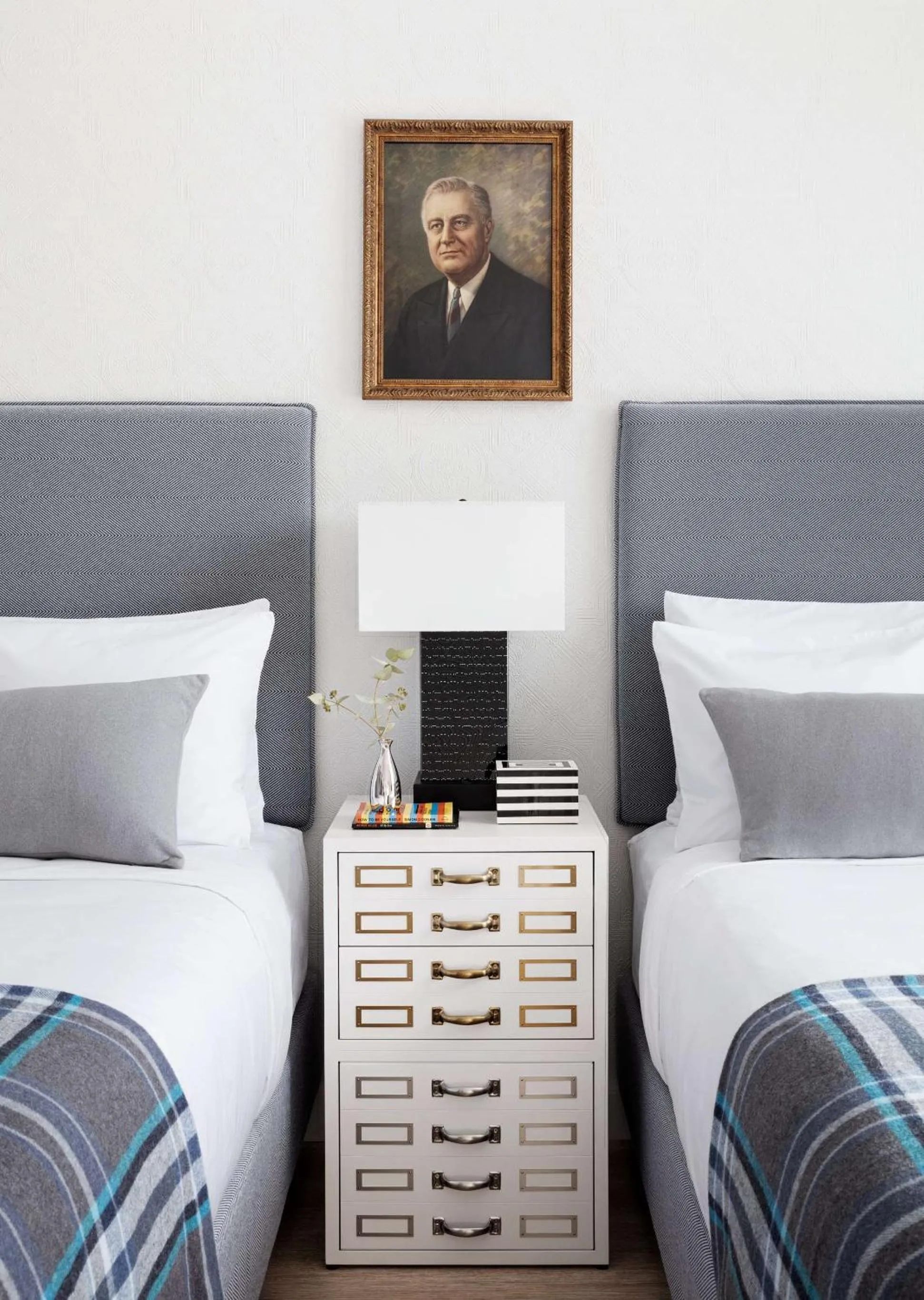 Bed in Graduate by Hilton New York