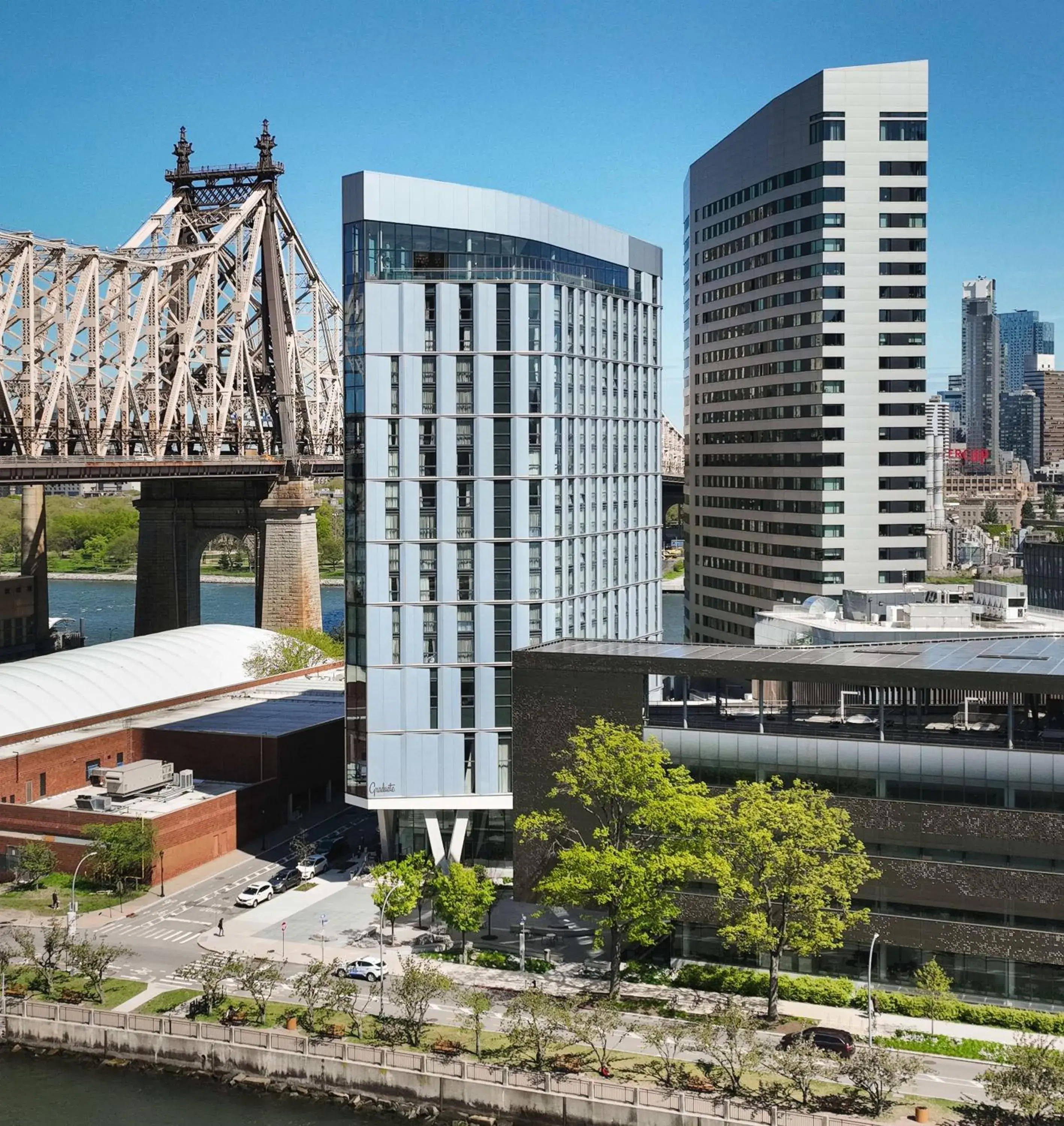 Property building in Graduate by Hilton New York Property building in Graduate by Hilton New York