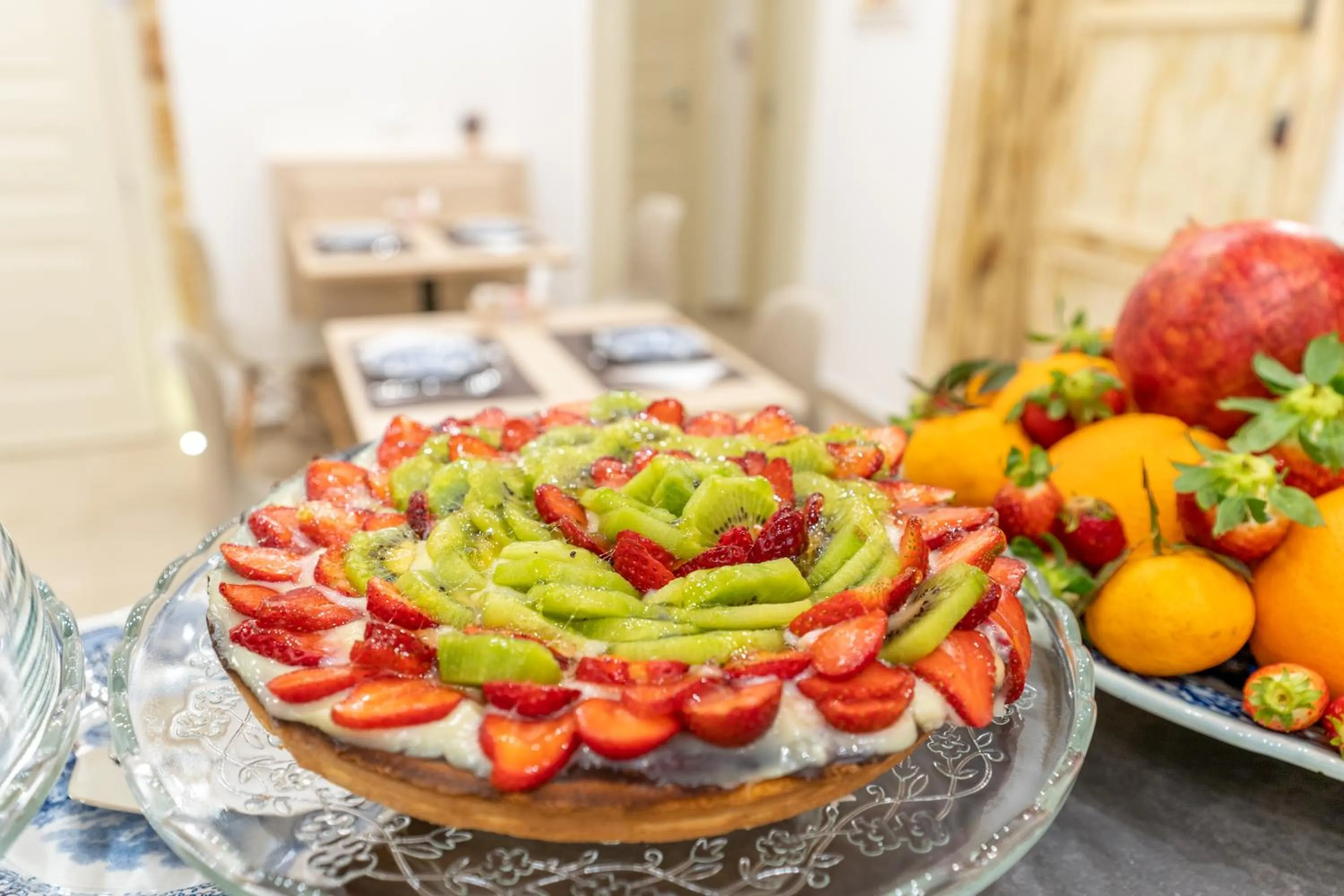 Breakfast in Mama Tita Rooms and Breakfast