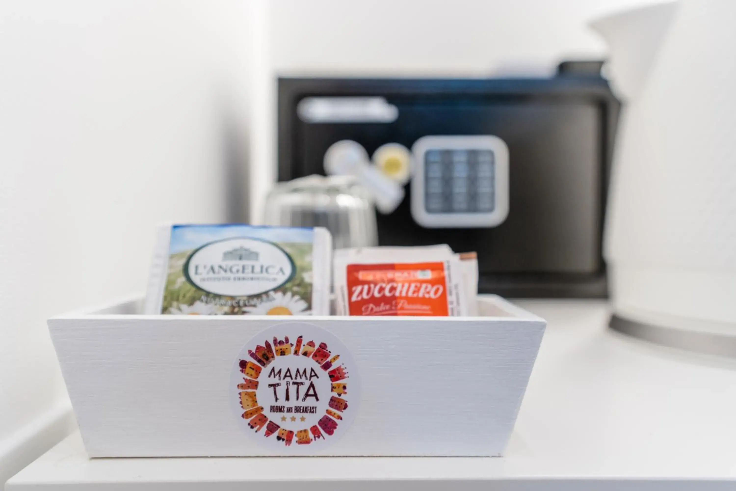 Single Room - single occupancy in Mama Tita Rooms and Breakfast Single Room - single occupancy in Mama Tita Rooms and Breakfast