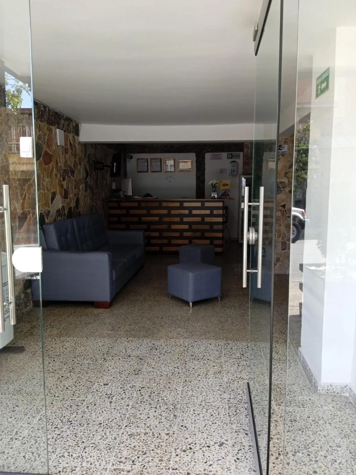 Lobby or reception in Hotel Urbano 70