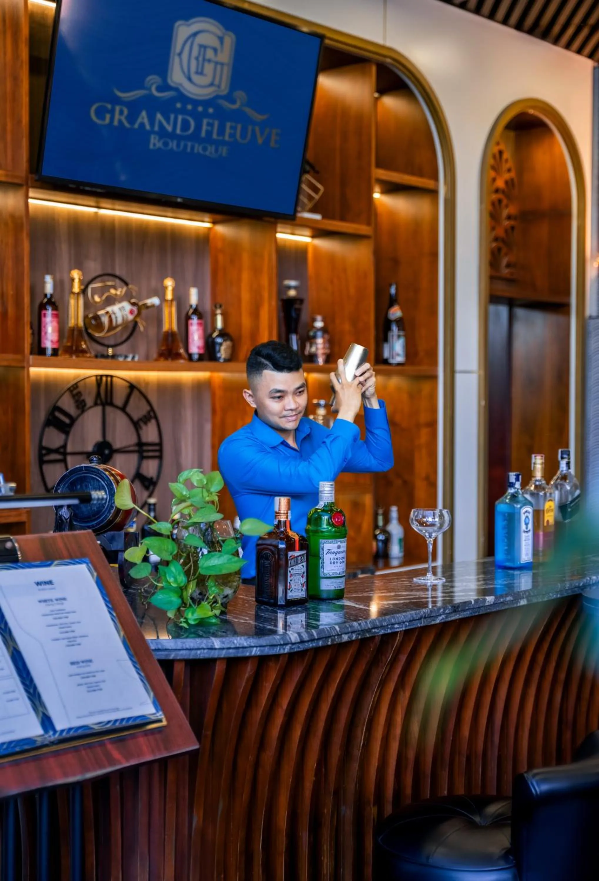 Lounge or bar in Grand Fleuve Boutique